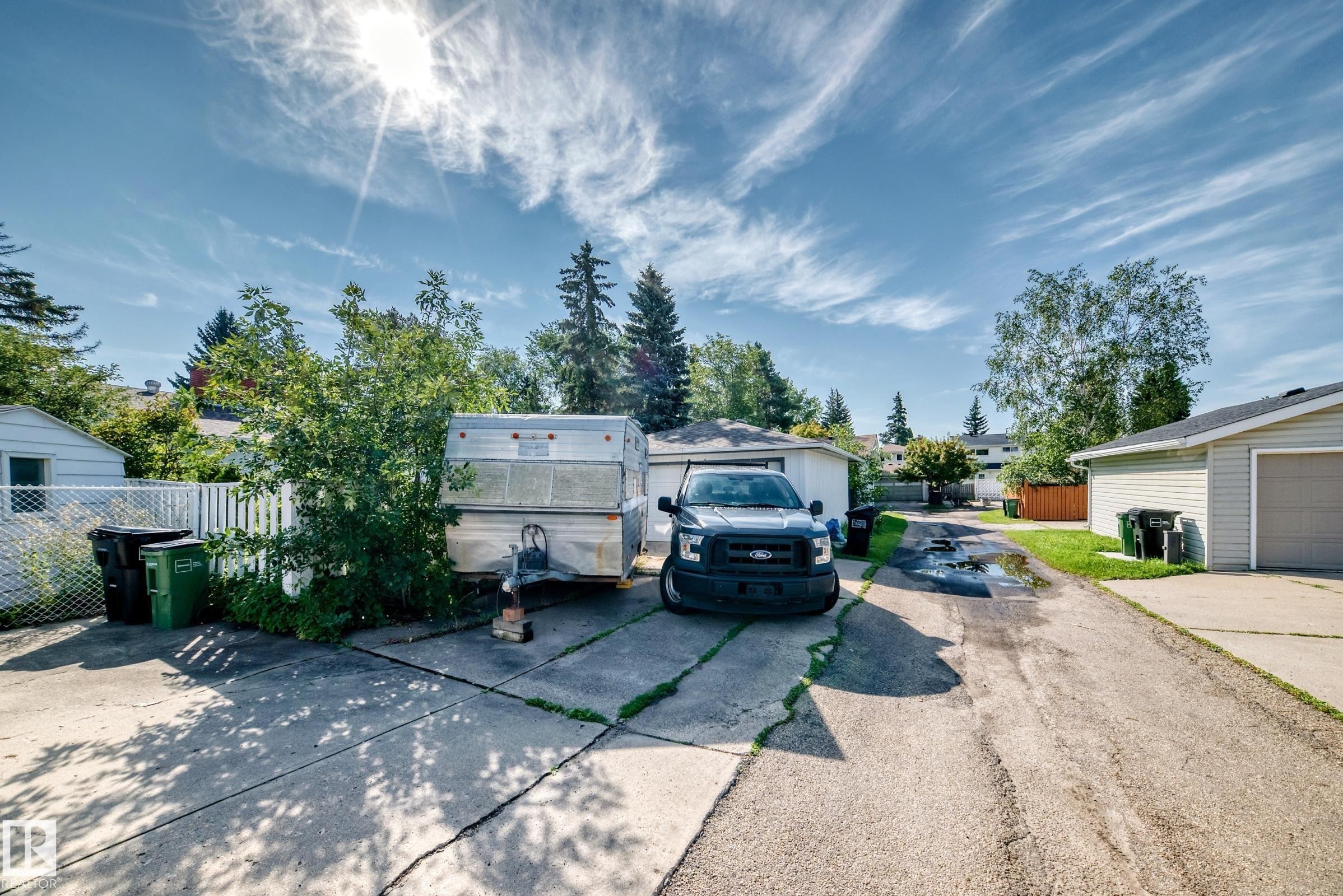 3516 117A Street Nw, Edmonton, AB - Outdoor