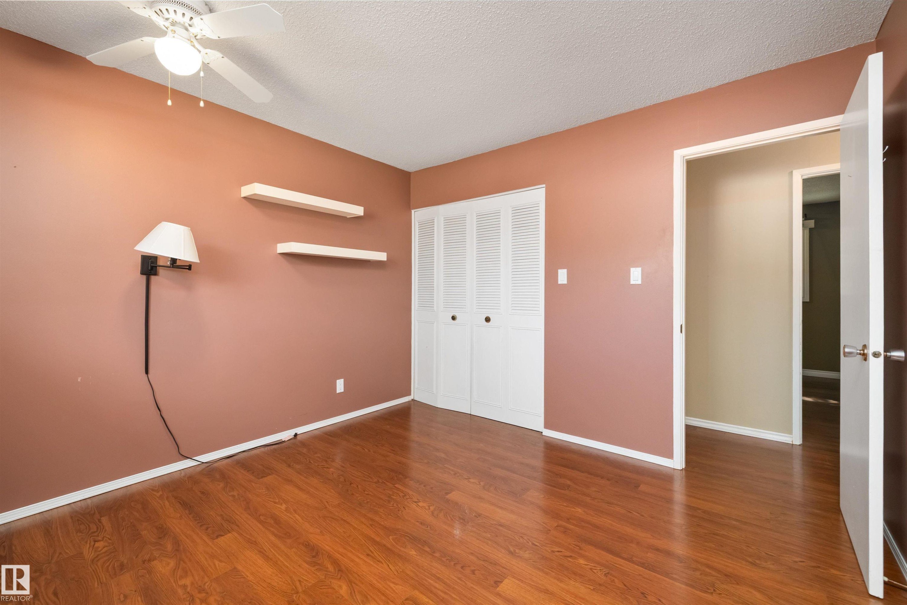 56 Flagstone Crescent, St. Albert, AB - Indoor Photo Showing Other Room
