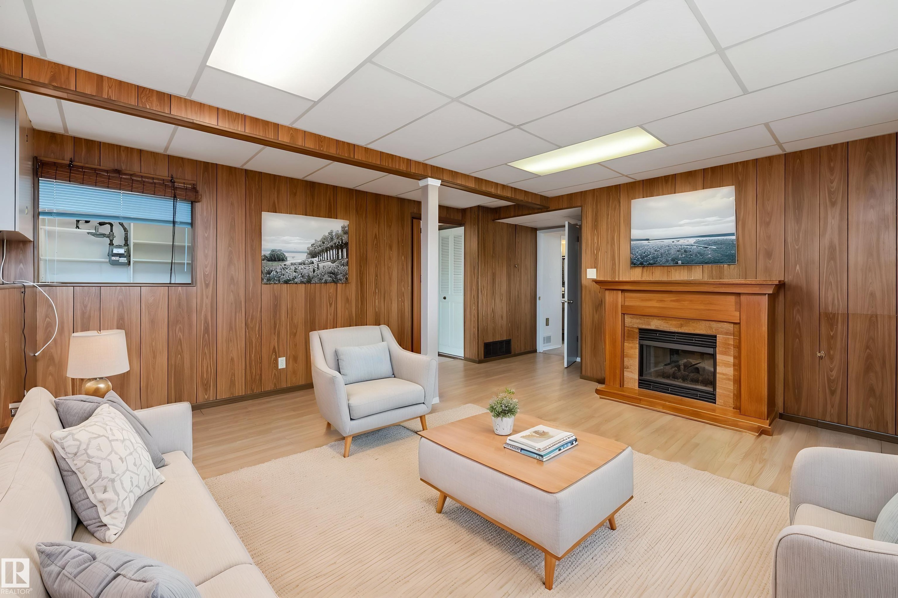 56 Flagstone Crescent, St. Albert, AB - Indoor With Fireplace