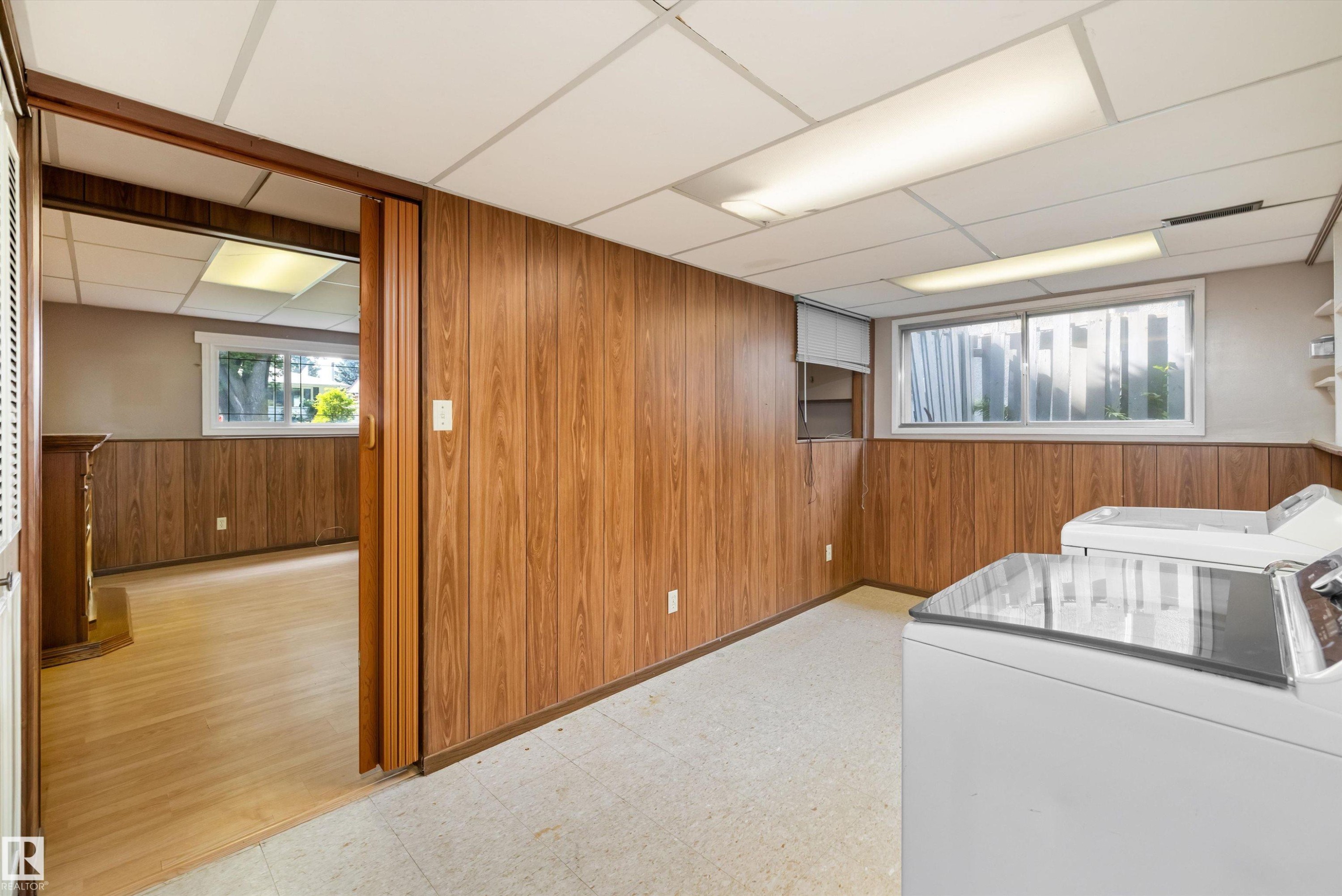 56 Flagstone Crescent, St. Albert, AB - Indoor