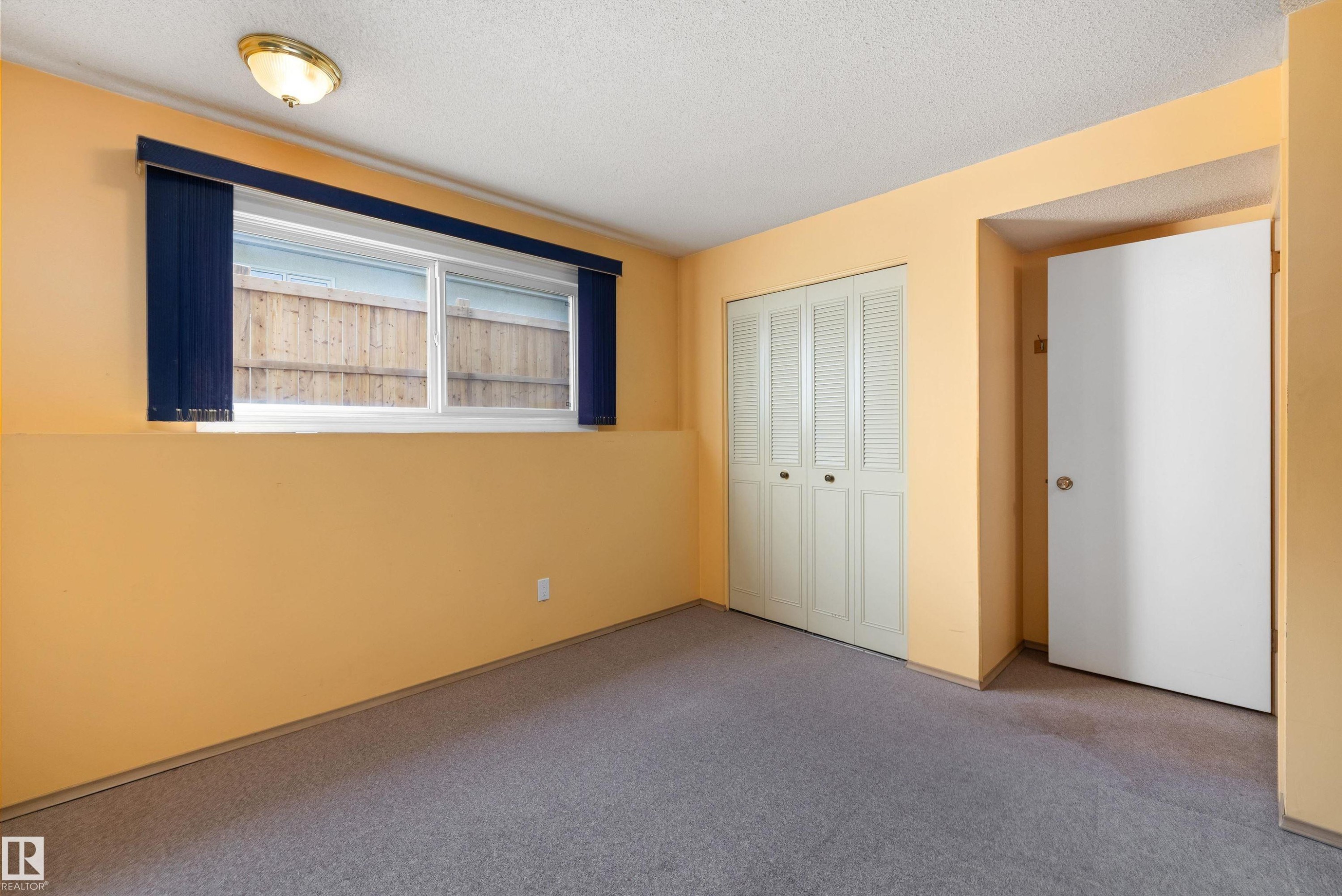 56 Flagstone Crescent, St. Albert, AB - Indoor Photo Showing Other Room
