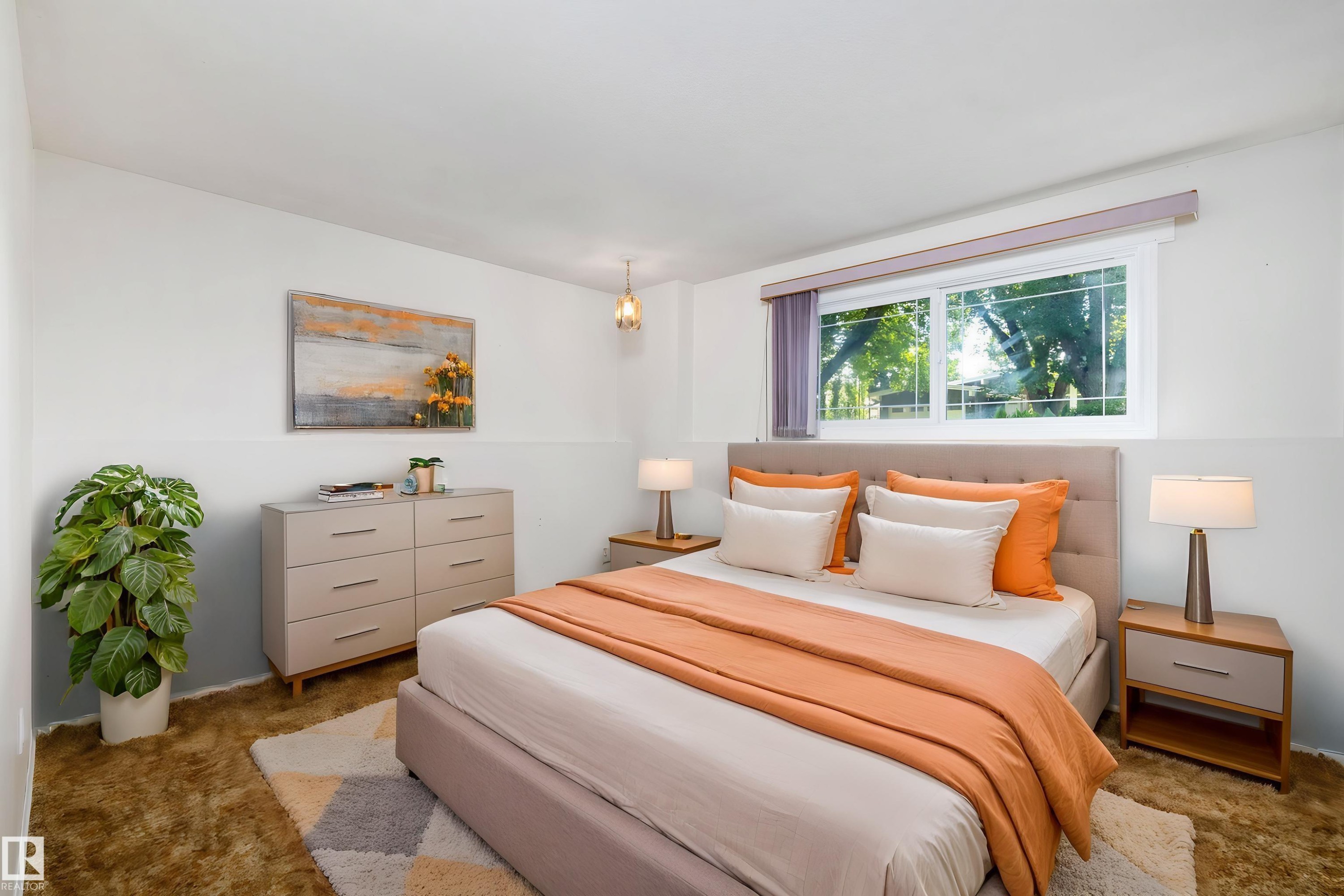 56 Flagstone Crescent, St. Albert, AB - Indoor Photo Showing Bedroom