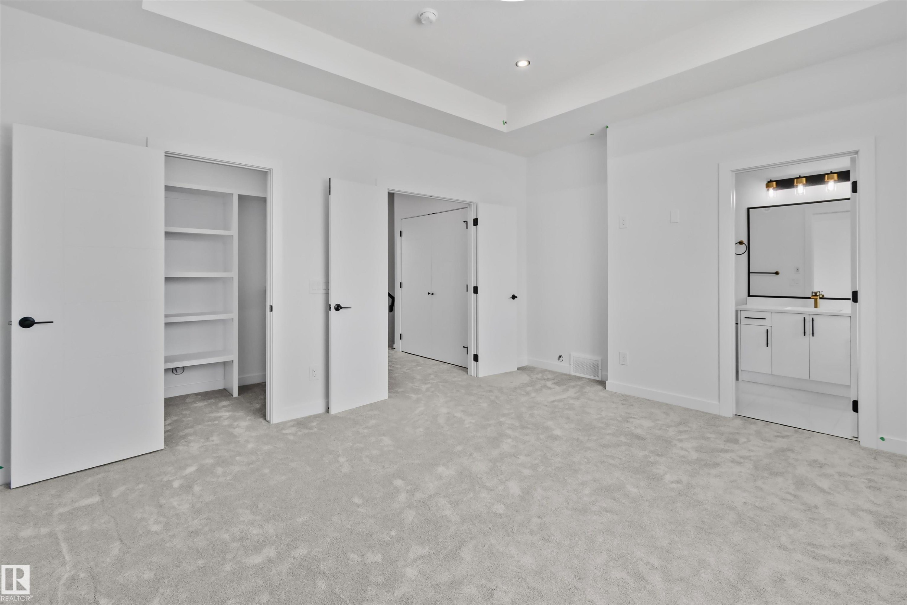 324 Roberts Wynd, Leduc, AB - Indoor Photo Showing Other Room