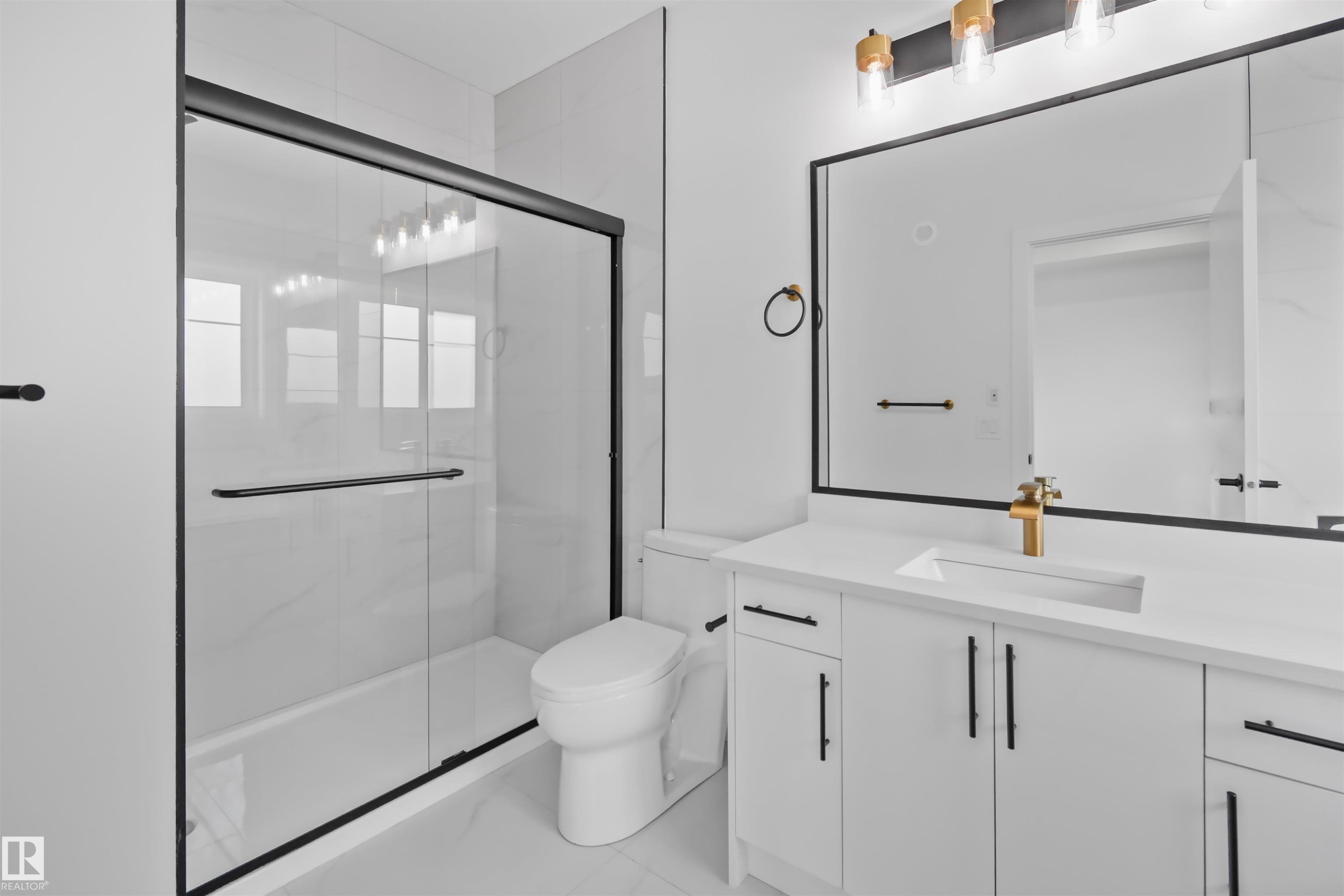 324 Roberts Wynd, Leduc, AB - Indoor Photo Showing Bathroom