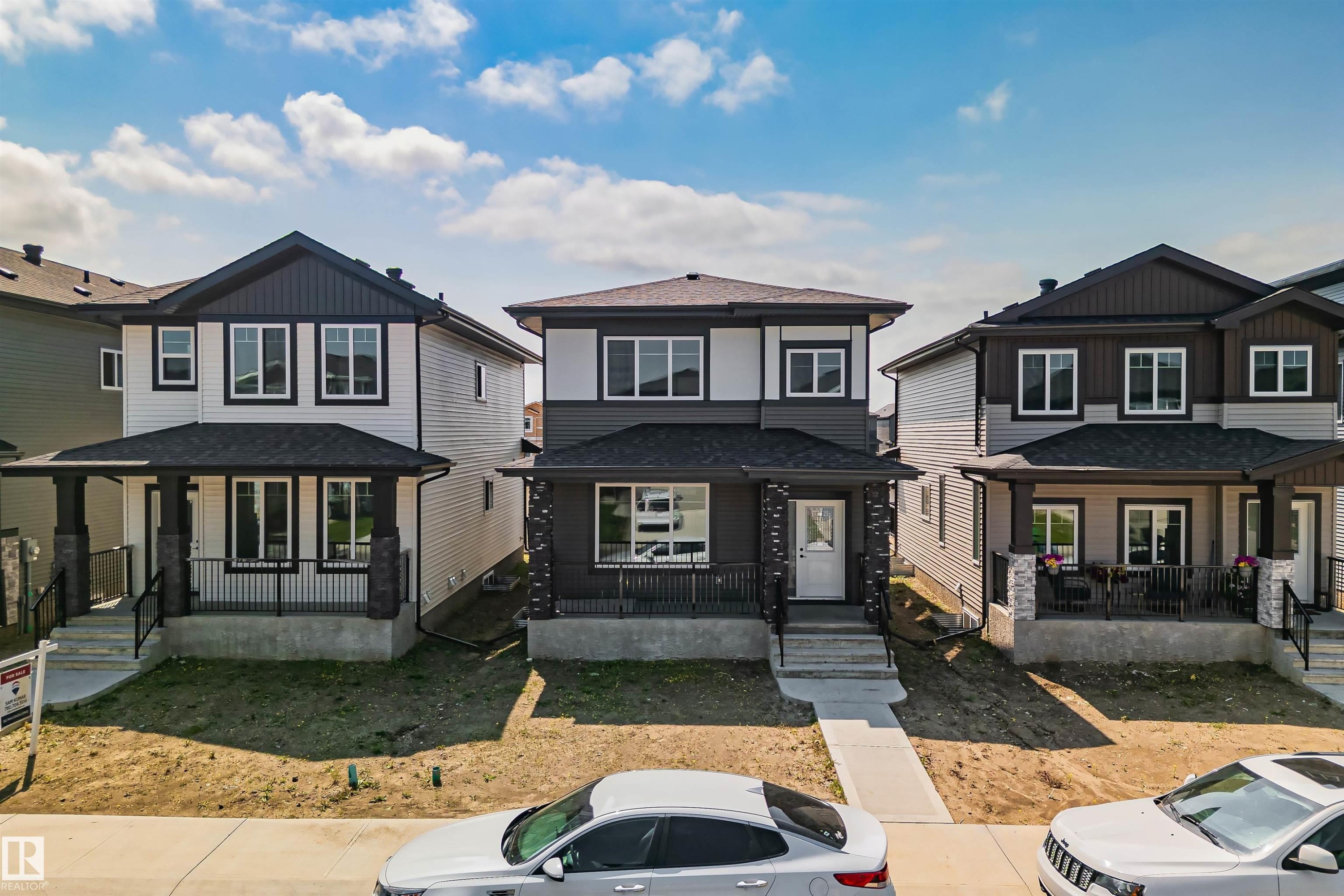 324 Roberts Wynd, Leduc, AB - Outdoor With Facade