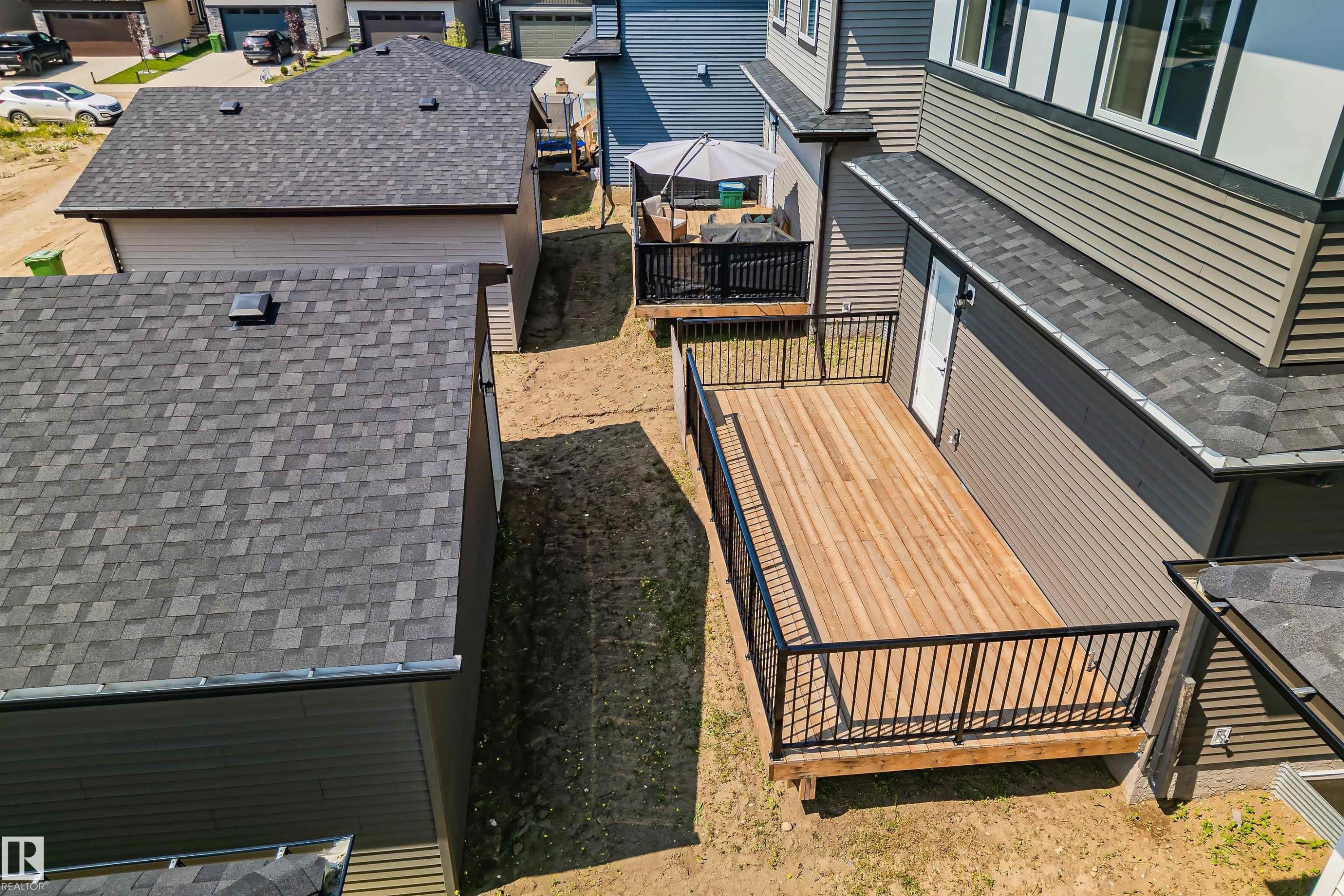 324 Roberts Wynd, Leduc, AB - Outdoor