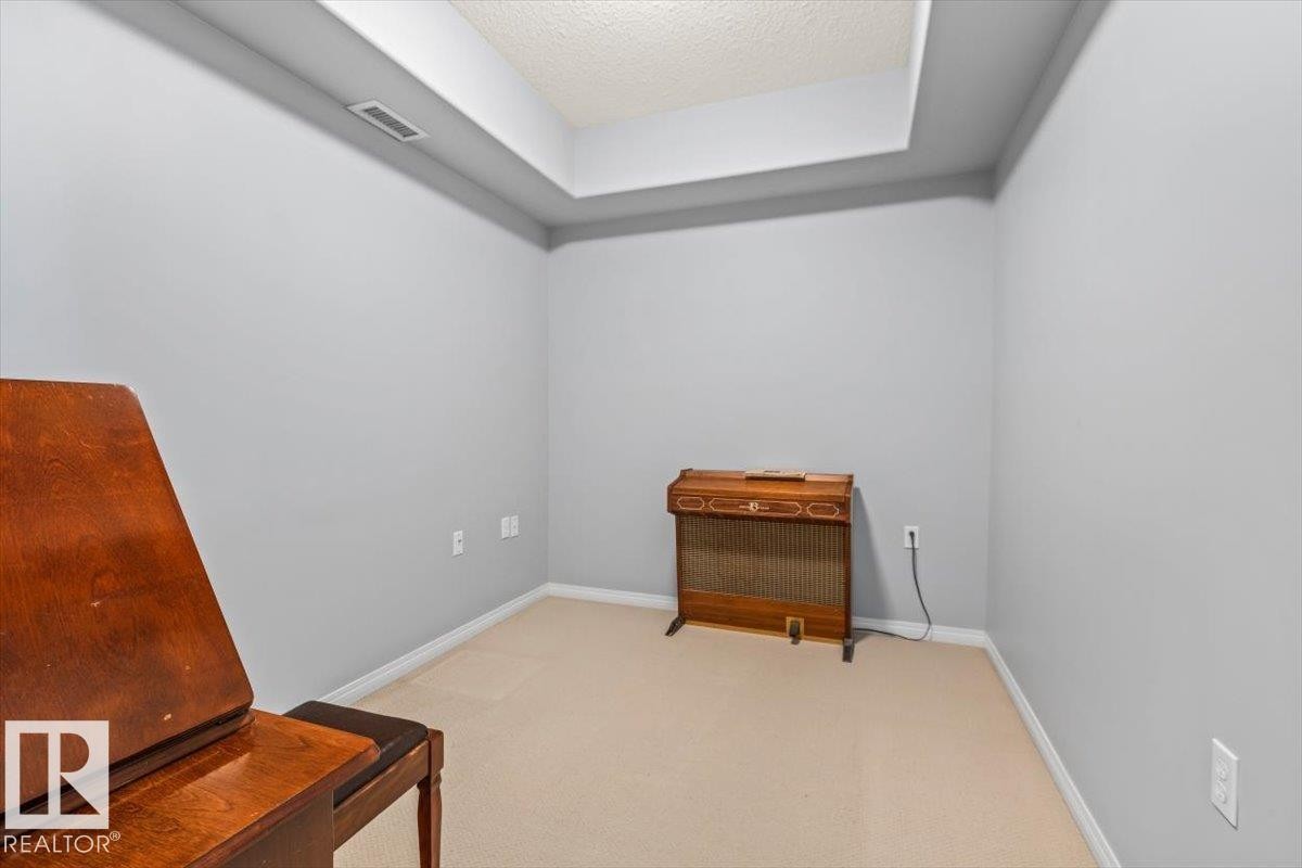 #342 45 Inglewood Dr, St. Albert, AB - Indoor Photo Showing Other Room