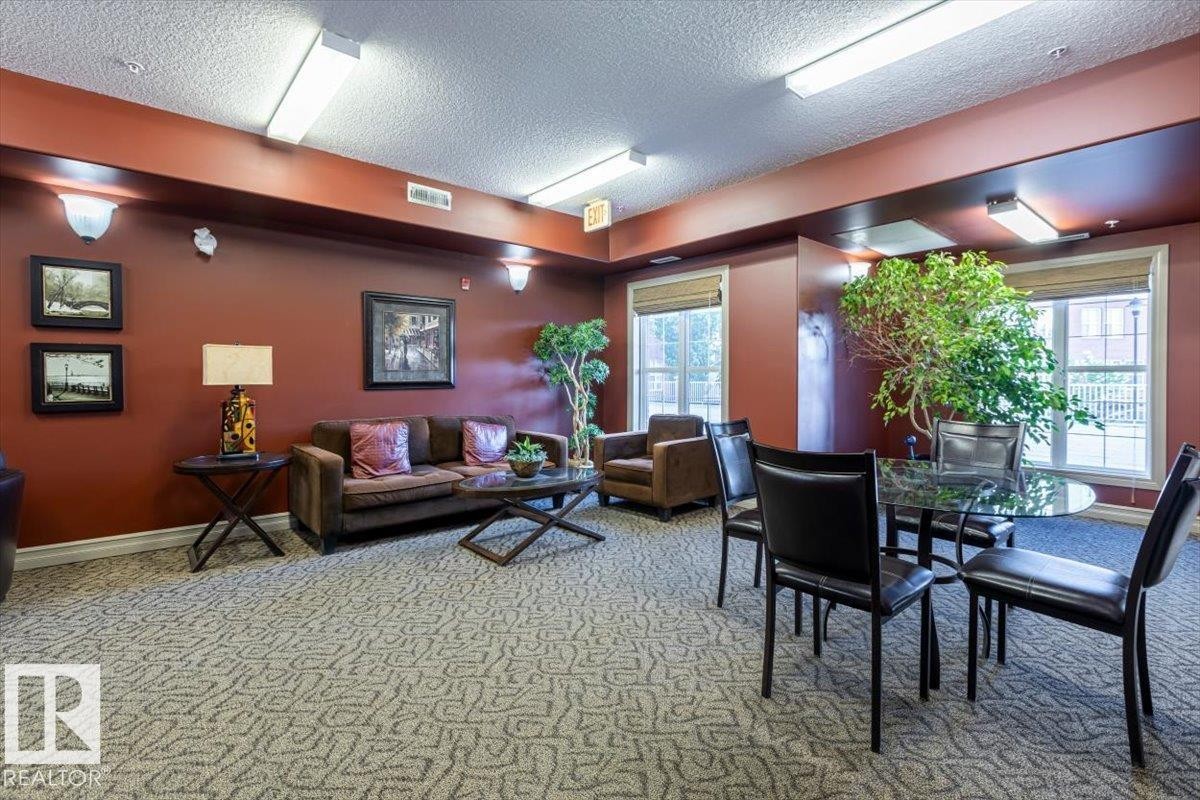 #342 45 Inglewood Dr, St. Albert, AB - Indoor Photo Showing Other Room