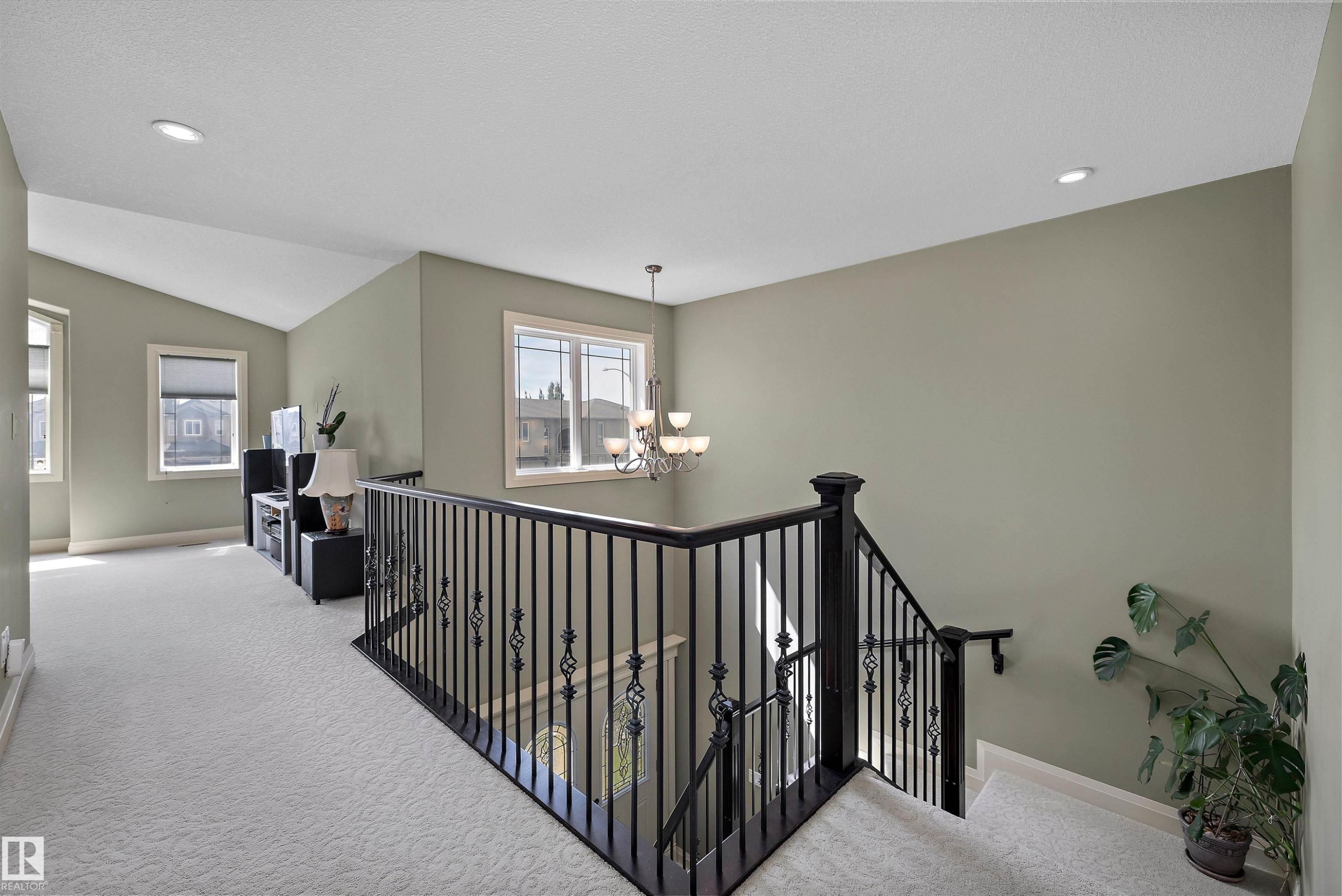 13504 163 Avenue Nw, Edmonton, AB - Indoor Photo Showing Other Room