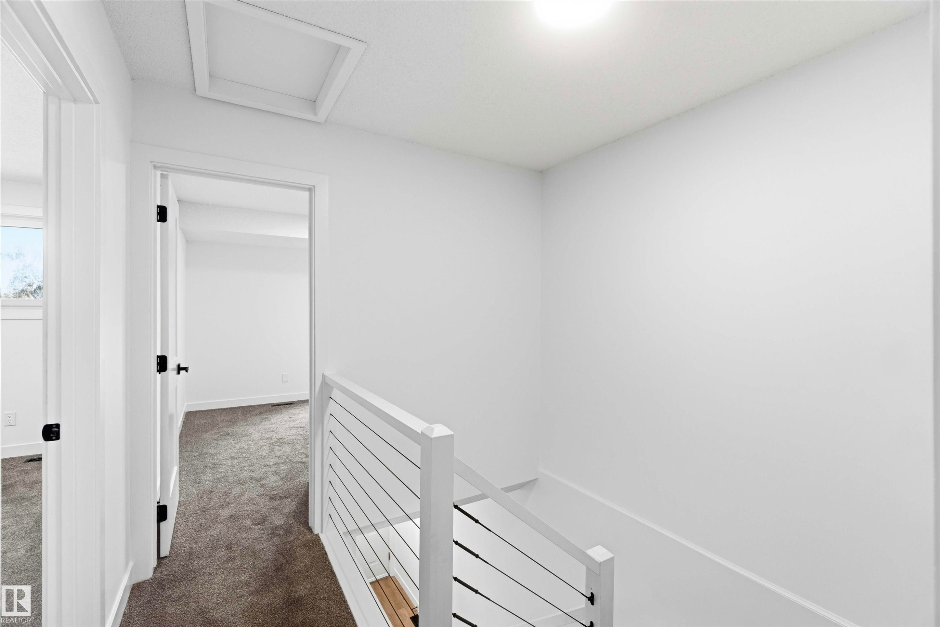 Welcome to 350 Clareview Road NW - 350 Clareview Road Nw, Edmonton, AB - Indoor Photo Showing Other Room