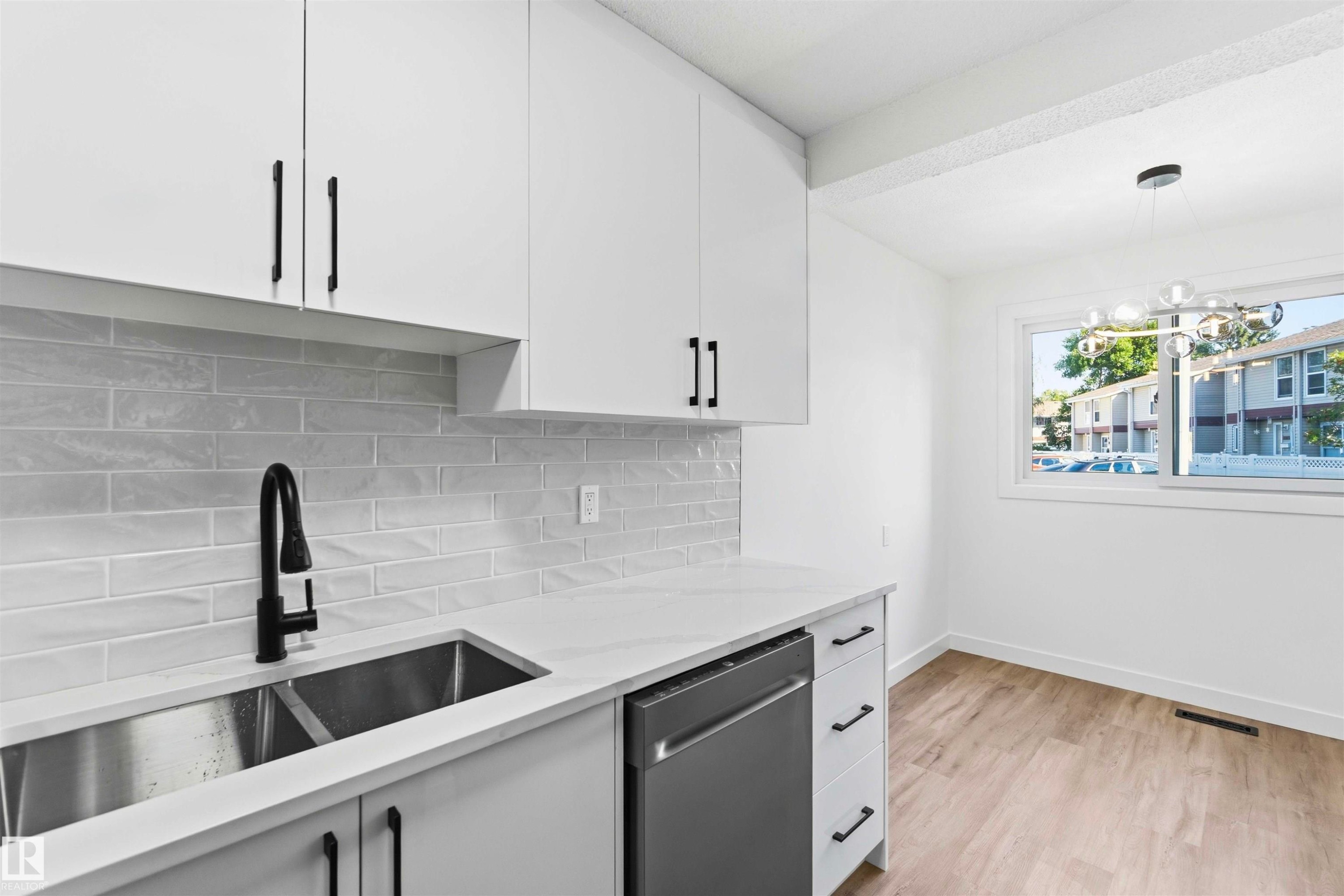 Welcome to 350 Clareview Road NW - 350 Clareview Road Nw, Edmonton, AB - Indoor Photo Showing Kitchen With Double Sink With Upgraded Kitchen