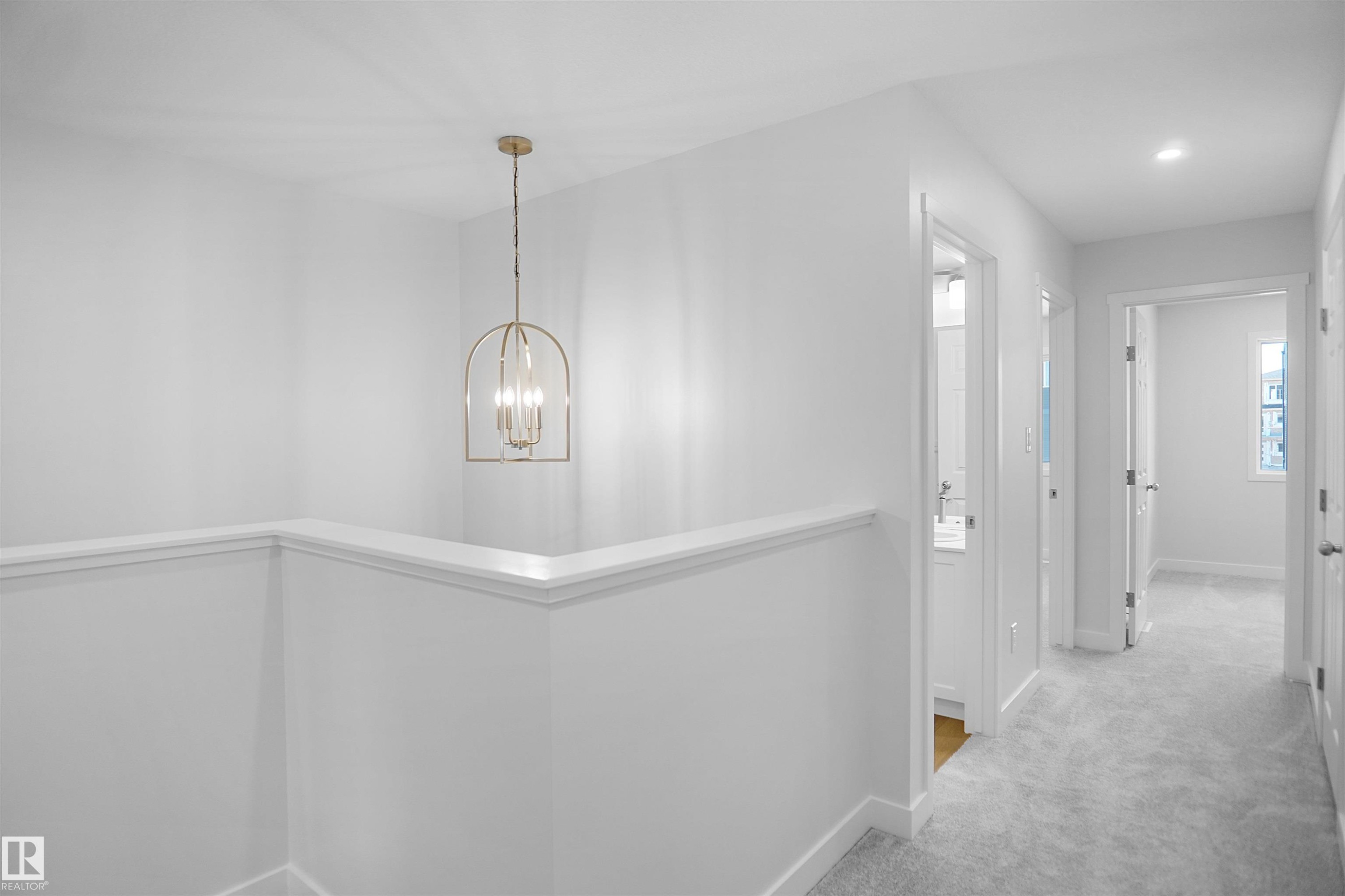 19455 22 Avenue Nw, Edmonton, AB - Indoor Photo Showing Other Room