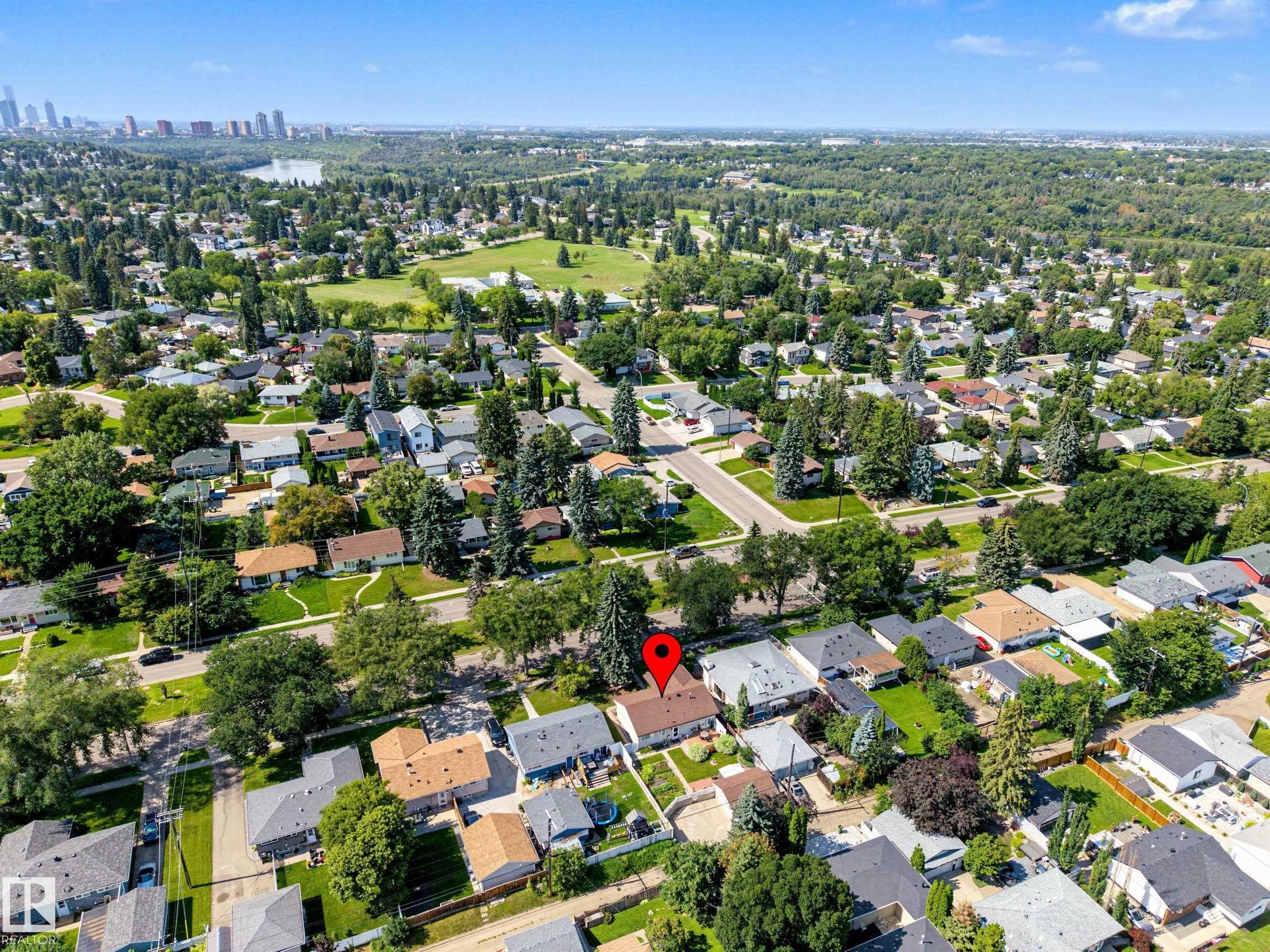 10715 50 Street Nw, Edmonton, AB - Outdoor With View