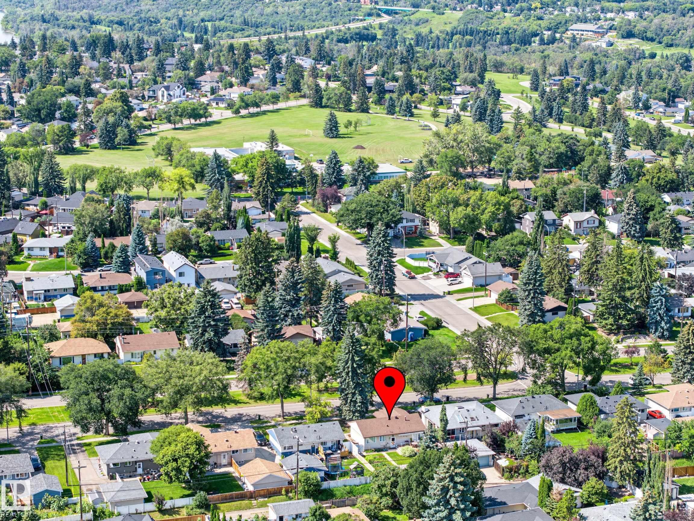 10715 50 Street Nw, Edmonton, AB - Outdoor With View