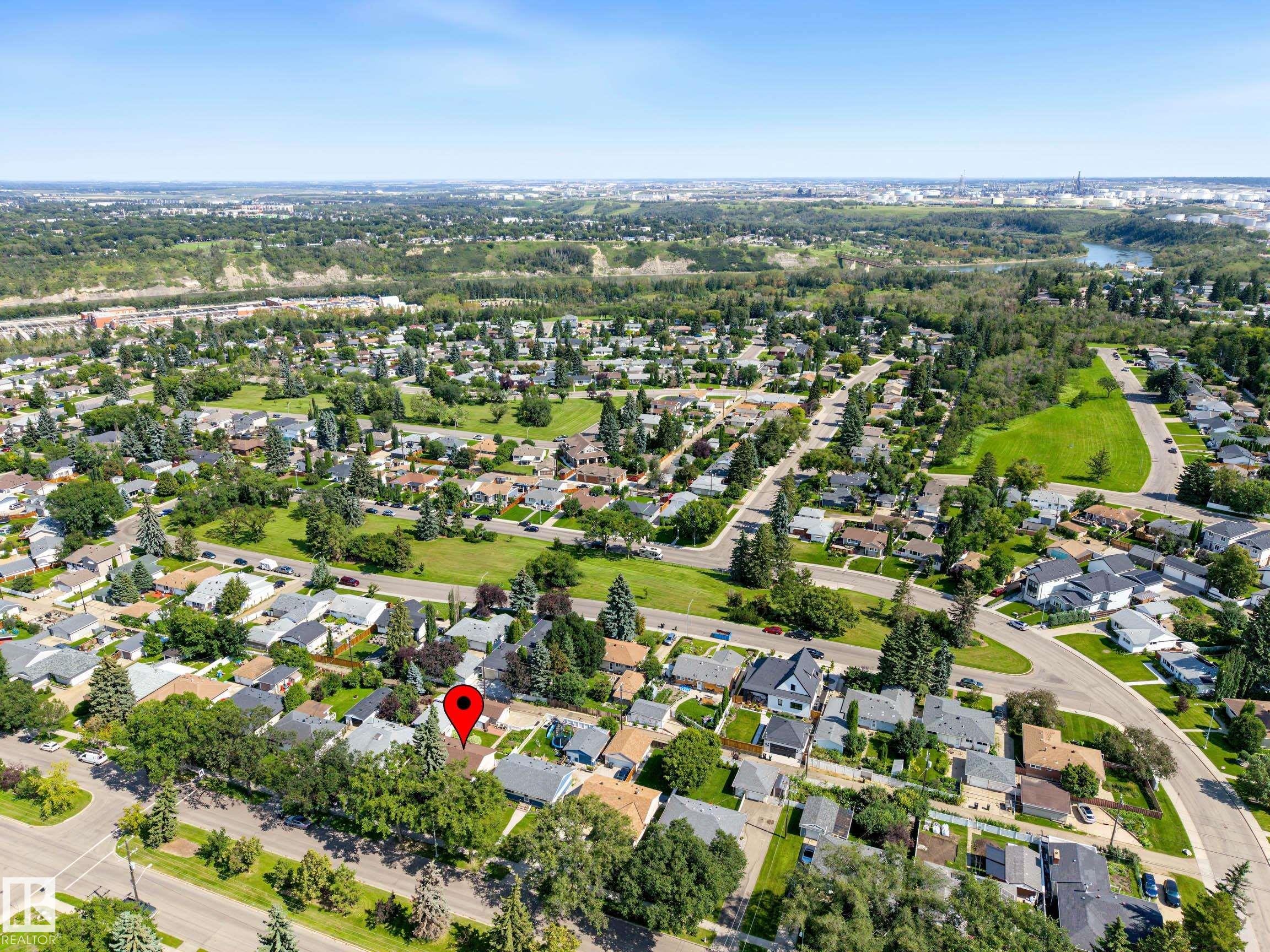 10715 50 Street Nw, Edmonton, AB - Outdoor With View