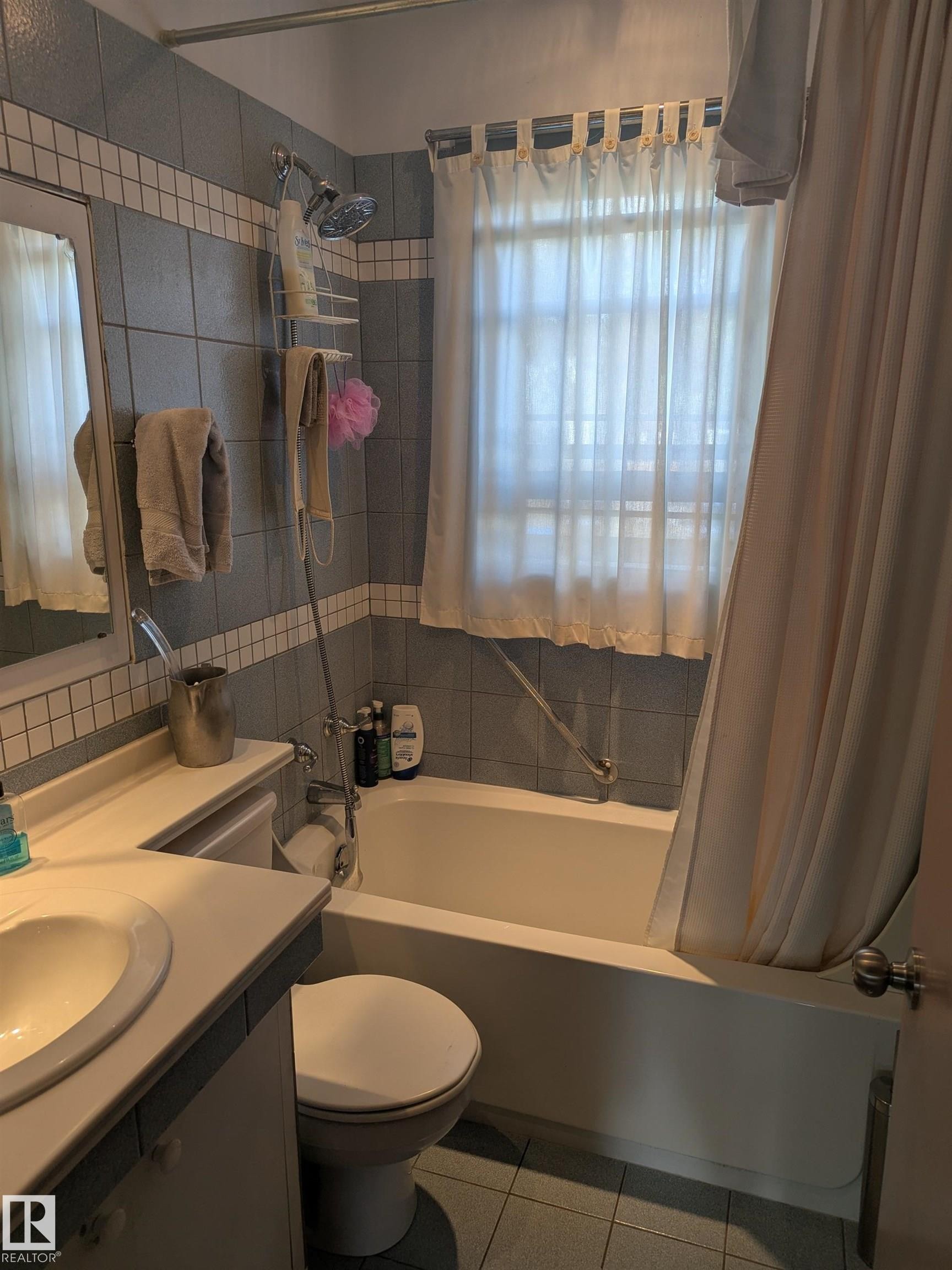 6551 112A Street Nw, Edmonton, AB