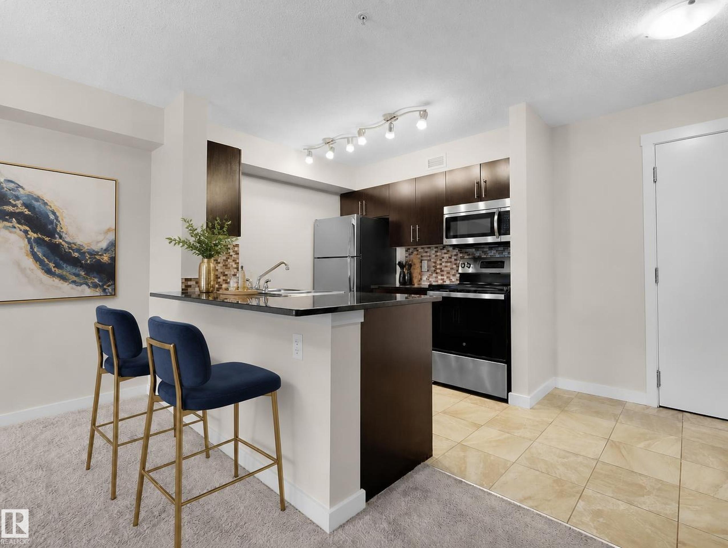 #220 5804 Mullen Pl Nw, Edmonton, AB