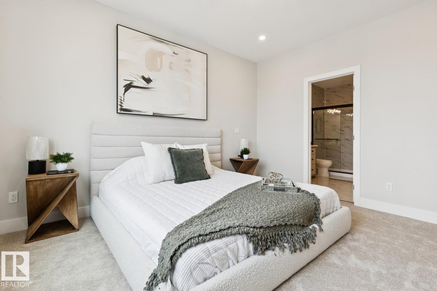 490 Robinson Boulevard, Leduc, AB - Indoor Photo Showing Bedroom