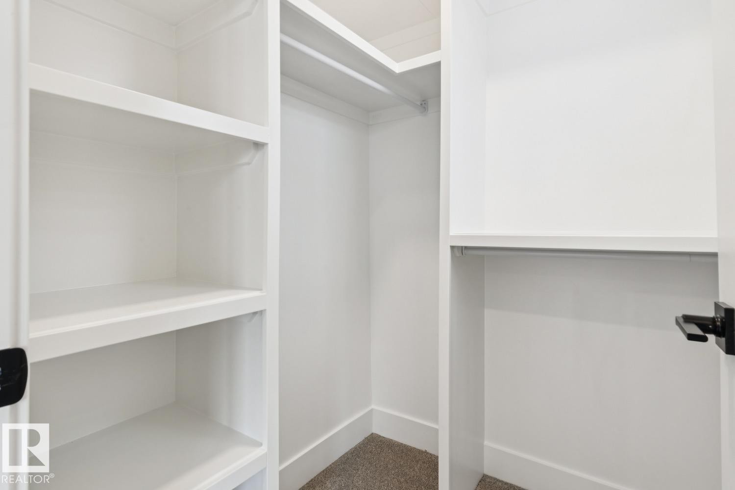 492 Robinson Boulevard, Leduc, AB - Indoor With Storage