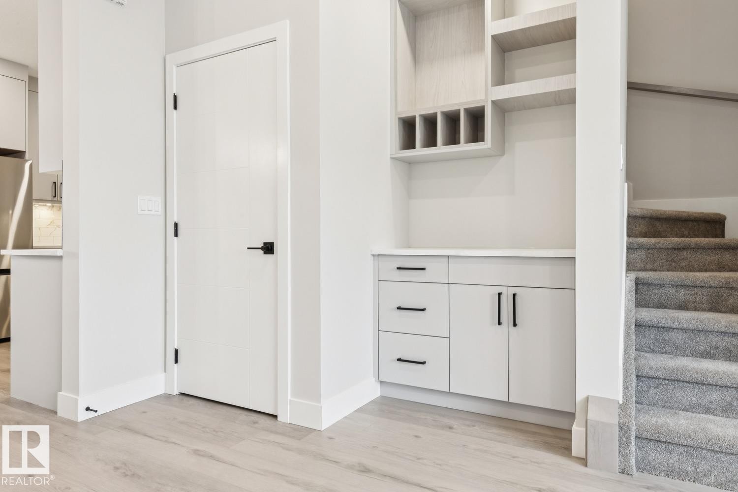 492 Robinson Boulevard, Leduc, AB - Indoor Photo Showing Other Room