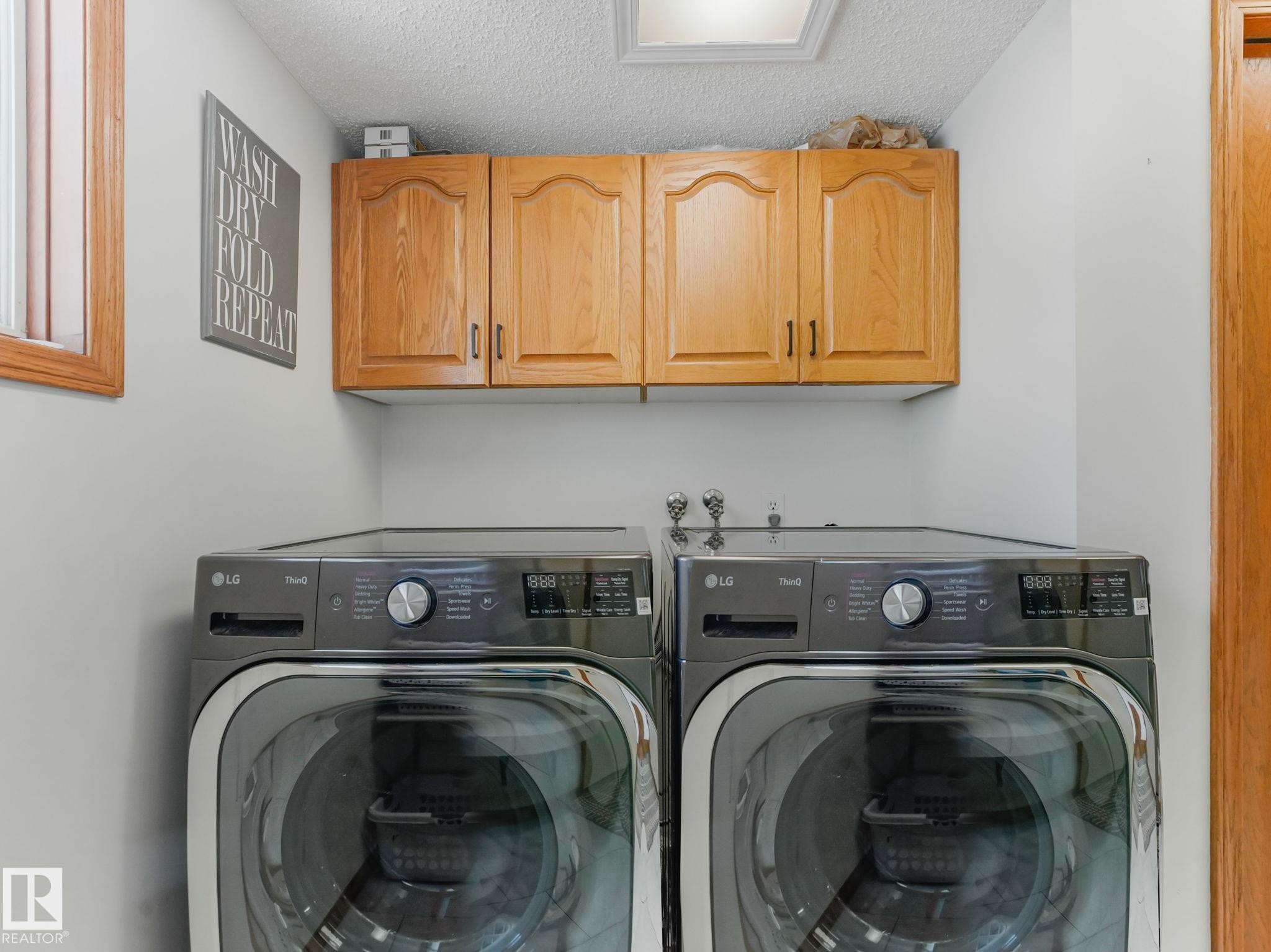 2824 37 Street Nw, Edmonton, AB - Indoor Photo Showing Laundry Room