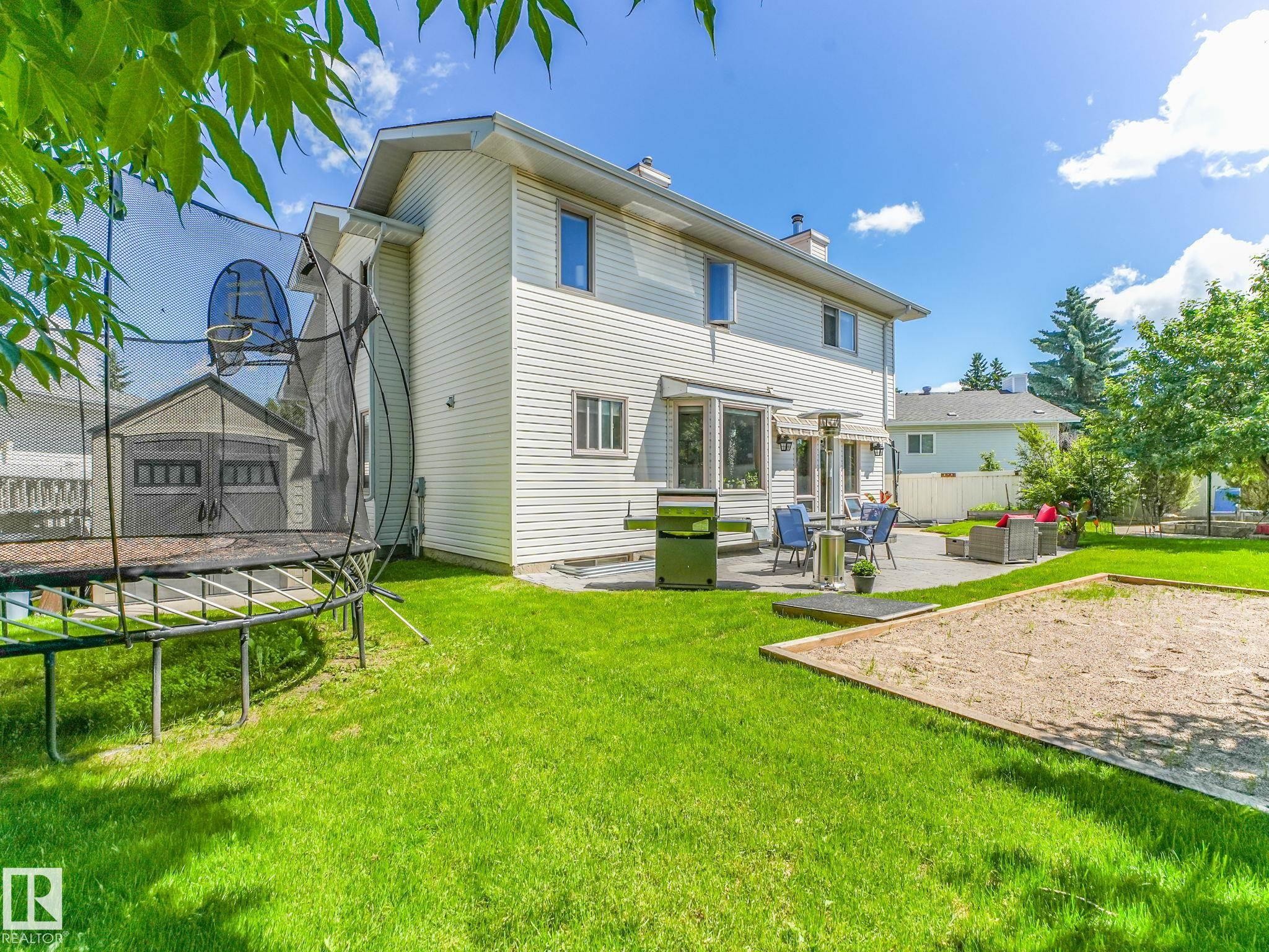 2824 37 Street Nw, Edmonton, AB - Outdoor With Deck Patio Veranda