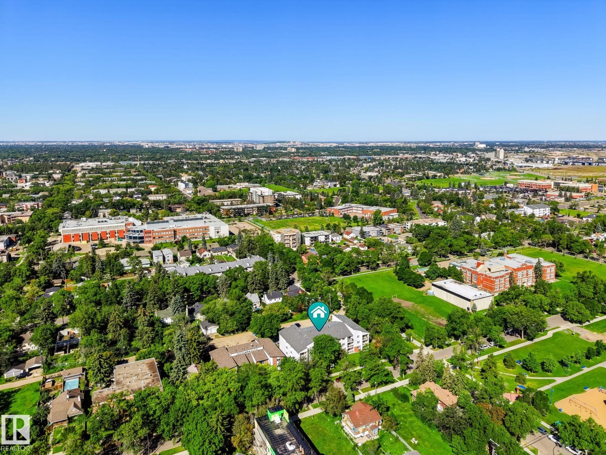 #101 10842 107 St Nw, Edmonton, AB - Outdoor With View