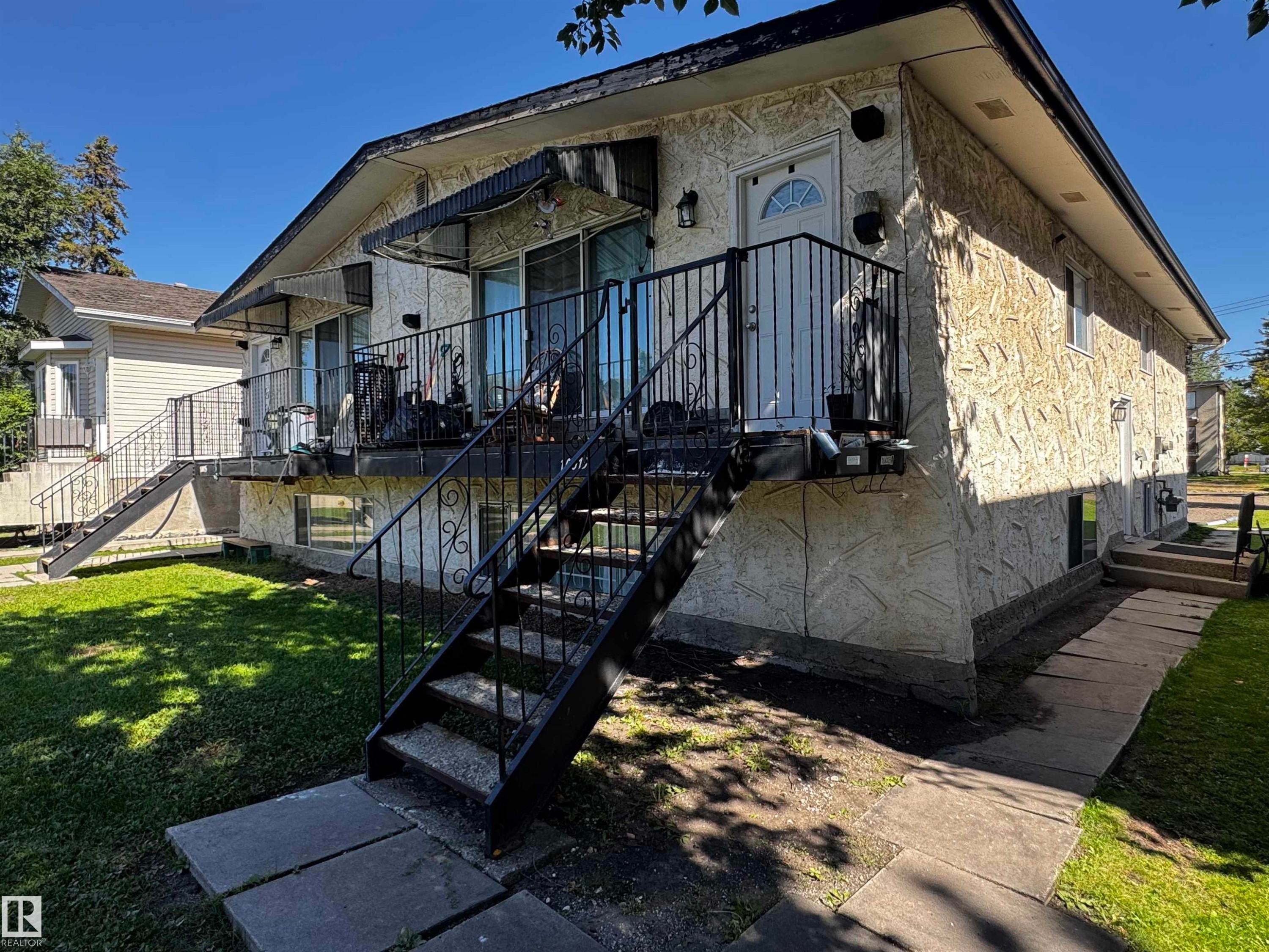 10013 153 Street Nw, Edmonton, AB