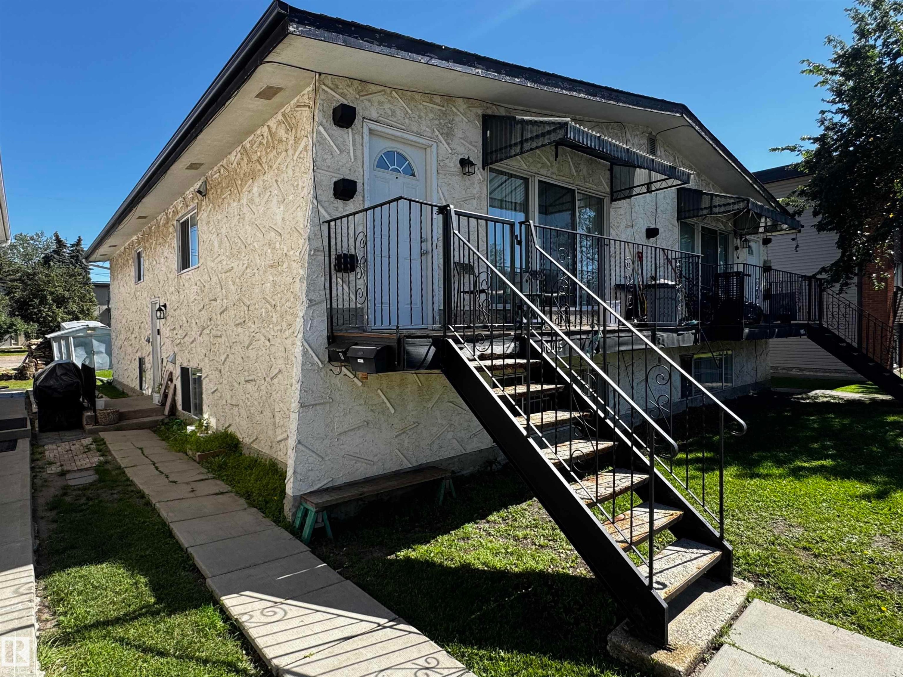 10013 153 Street Nw, Edmonton, AB
