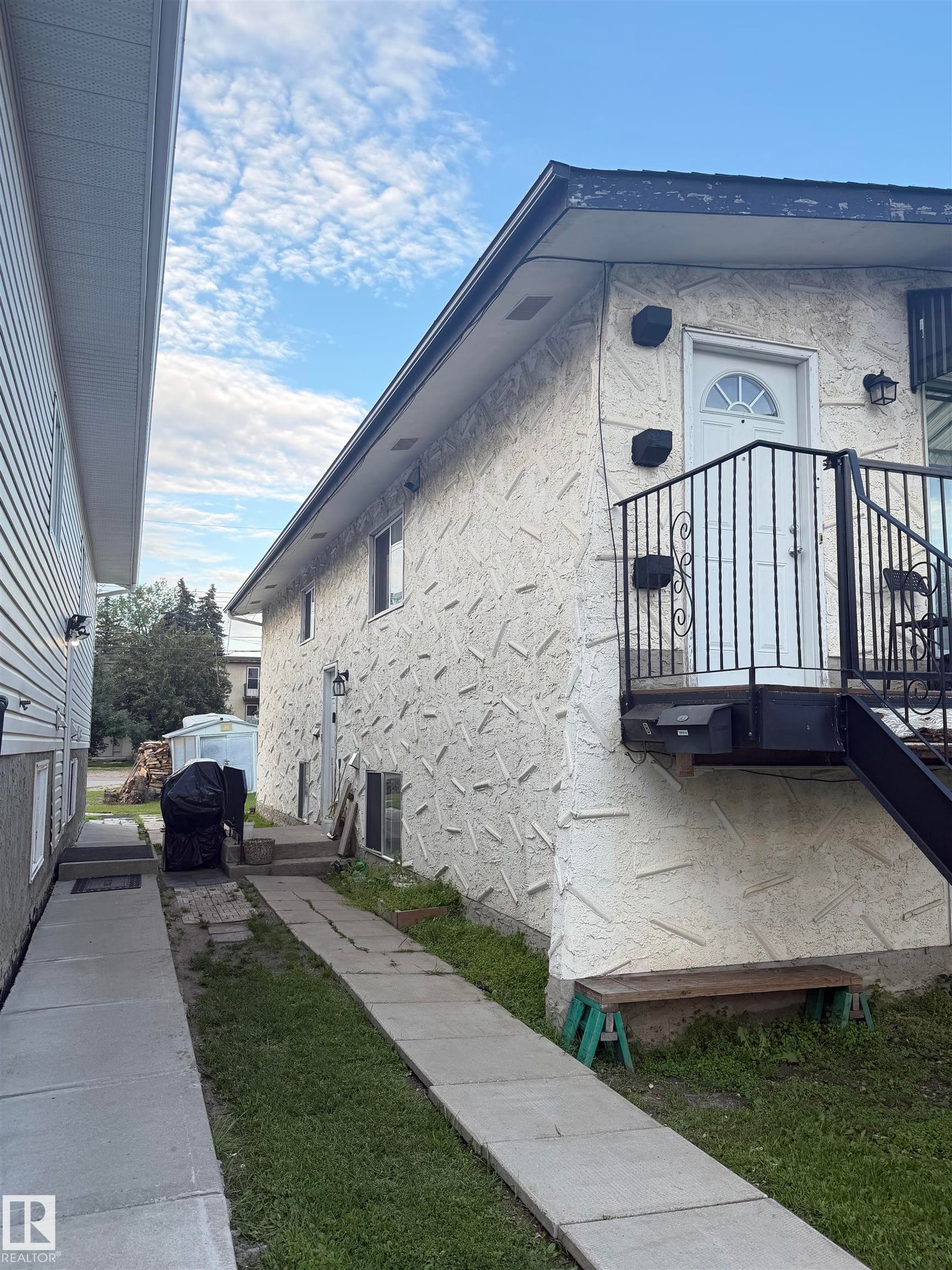 10013 153 Street Nw, Edmonton, AB