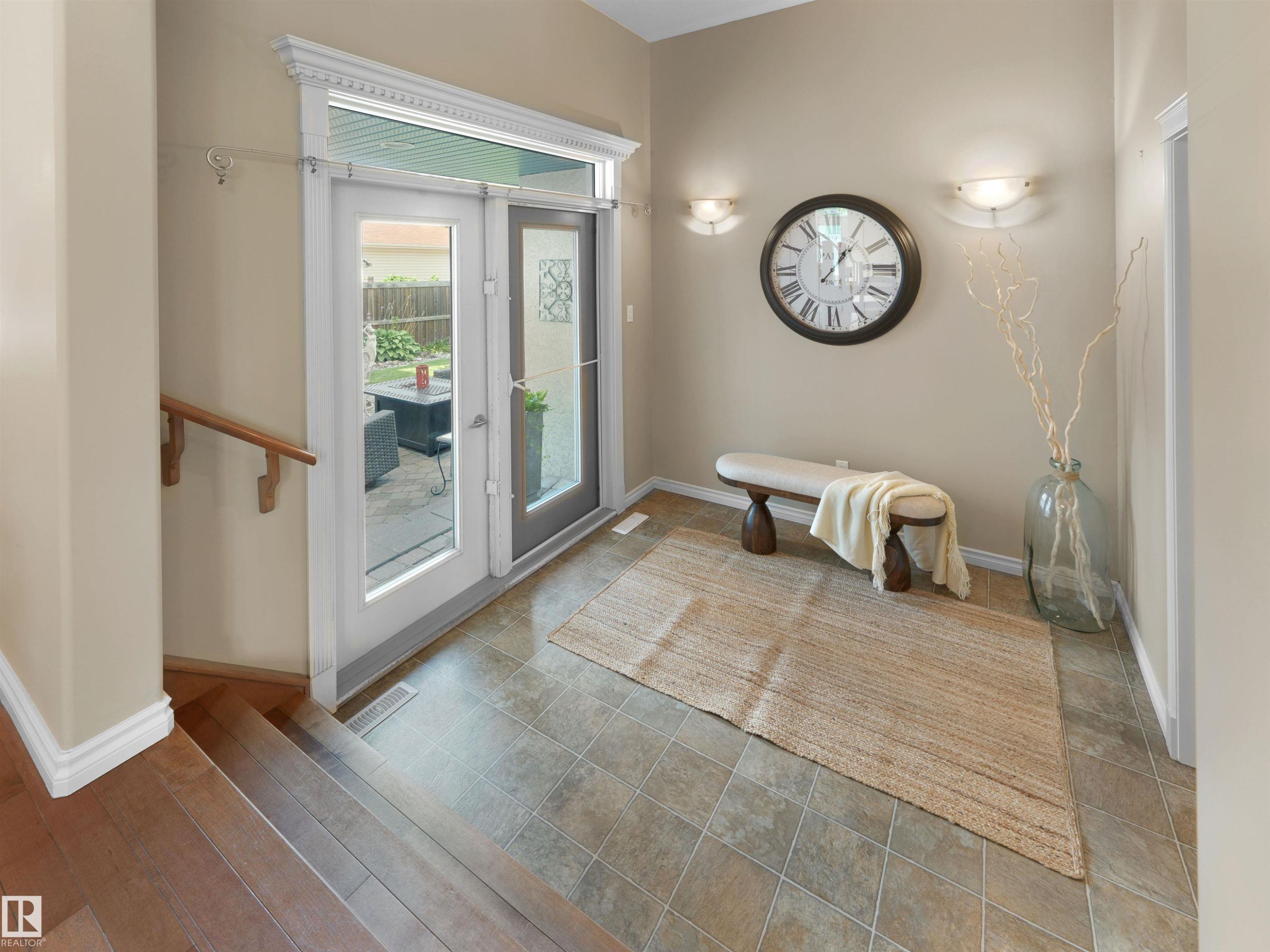 202 Saskatchewan Drive Nw, Edmonton, AB - Indoor Photo Showing Other Room