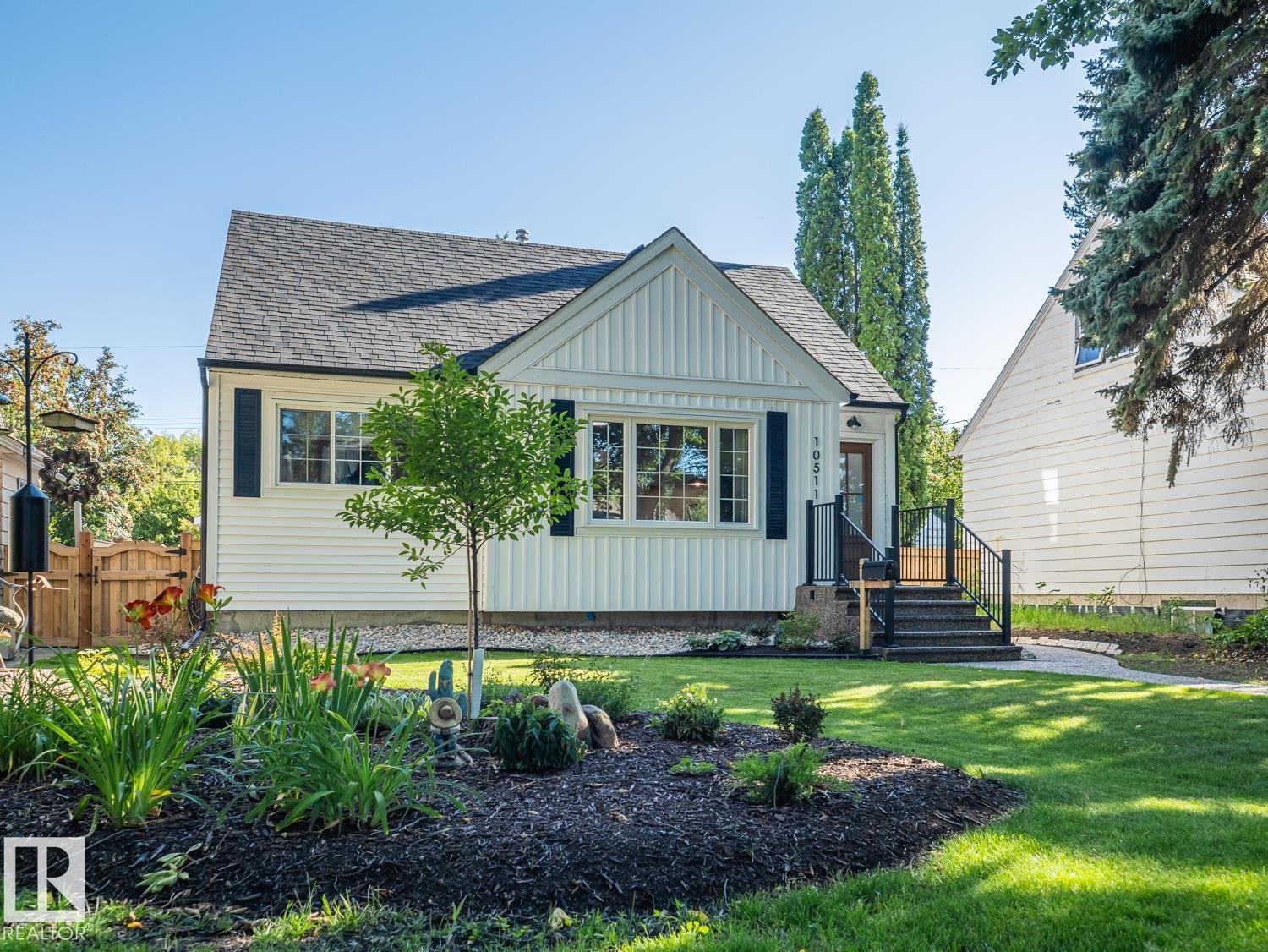 10511 68 Avenue Nw, Edmonton, AB - Outdoor