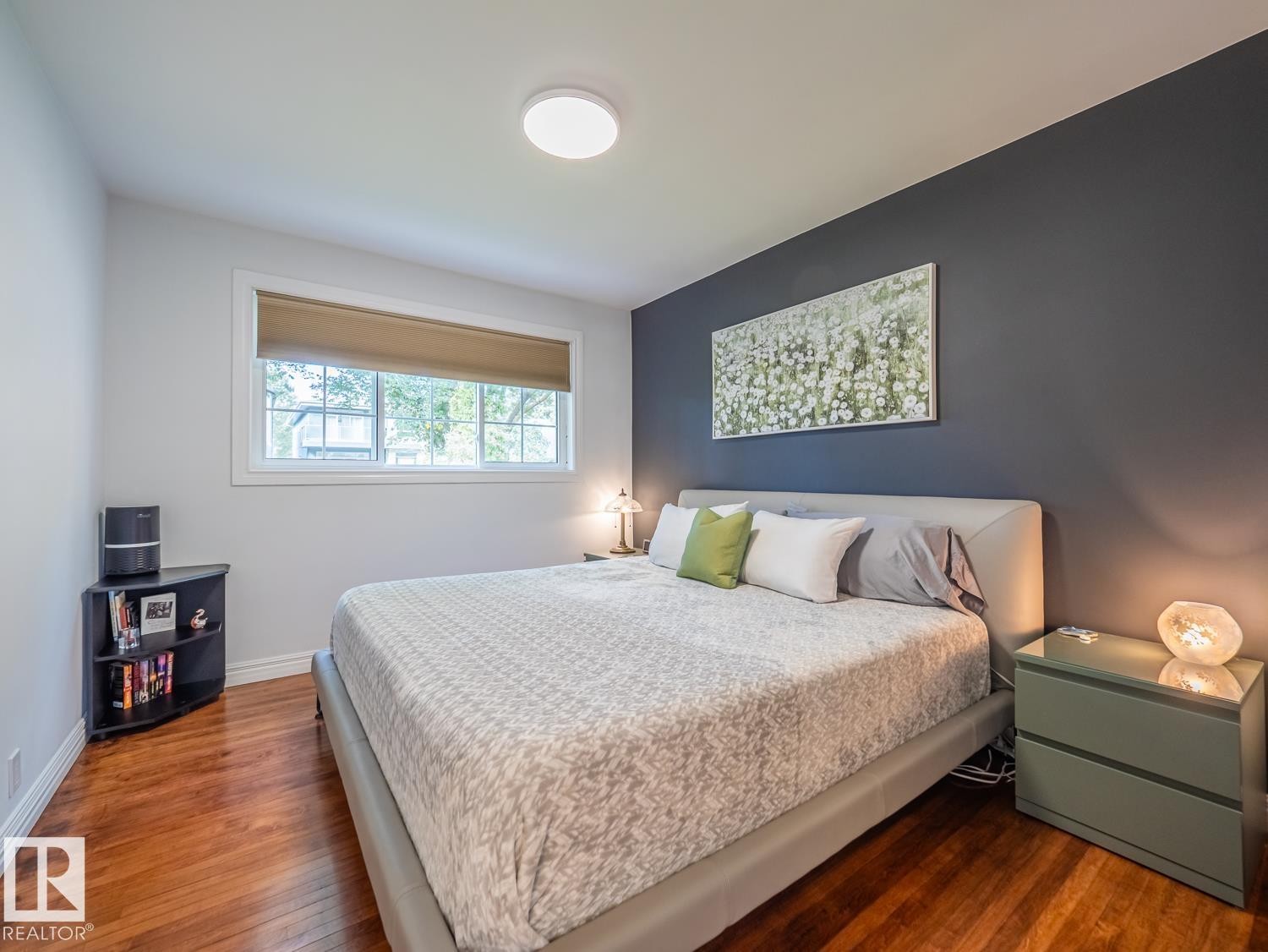 10511 68 Avenue Nw, Edmonton, AB - Indoor Photo Showing Bedroom