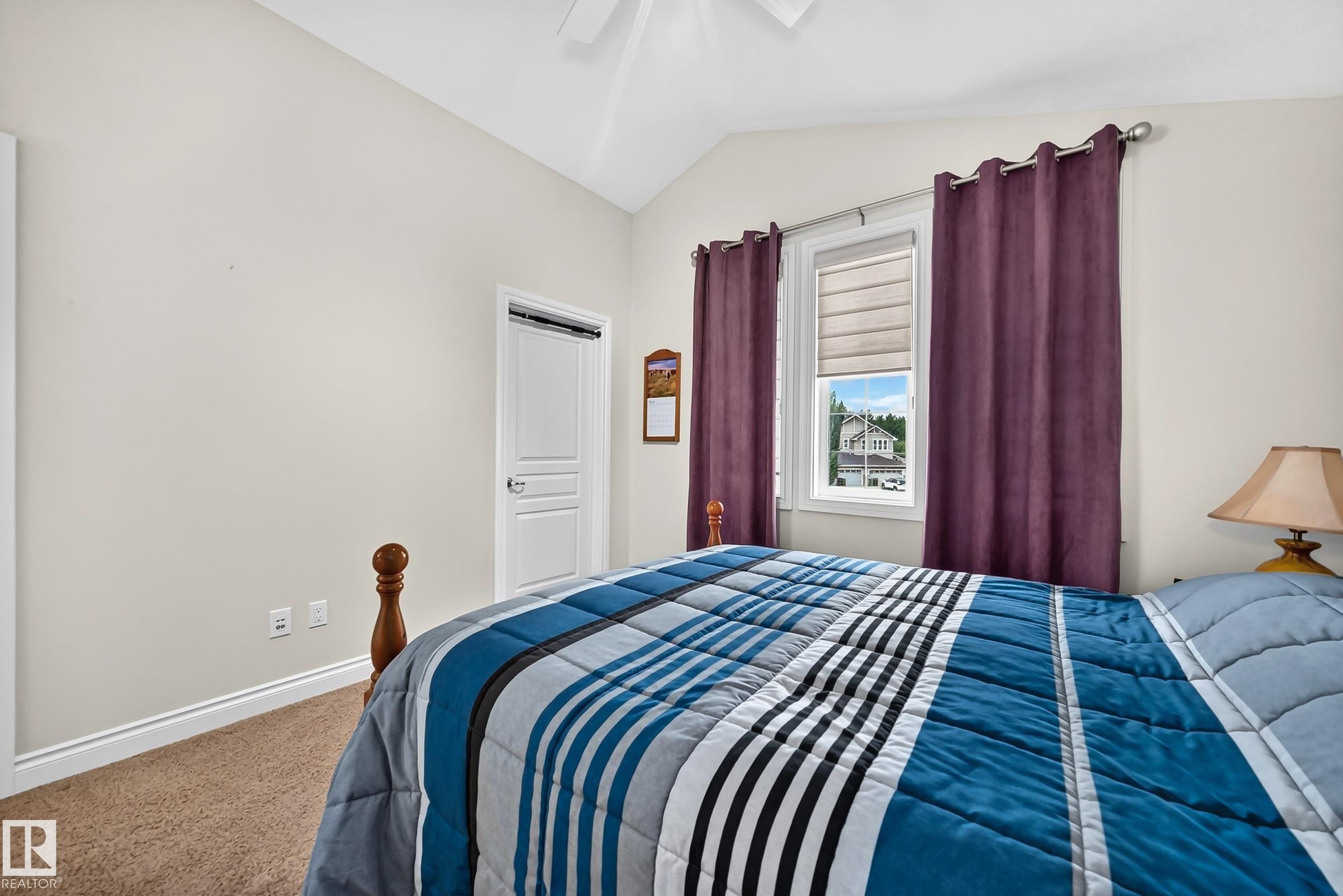4904 214 Street Nw, Edmonton, AB