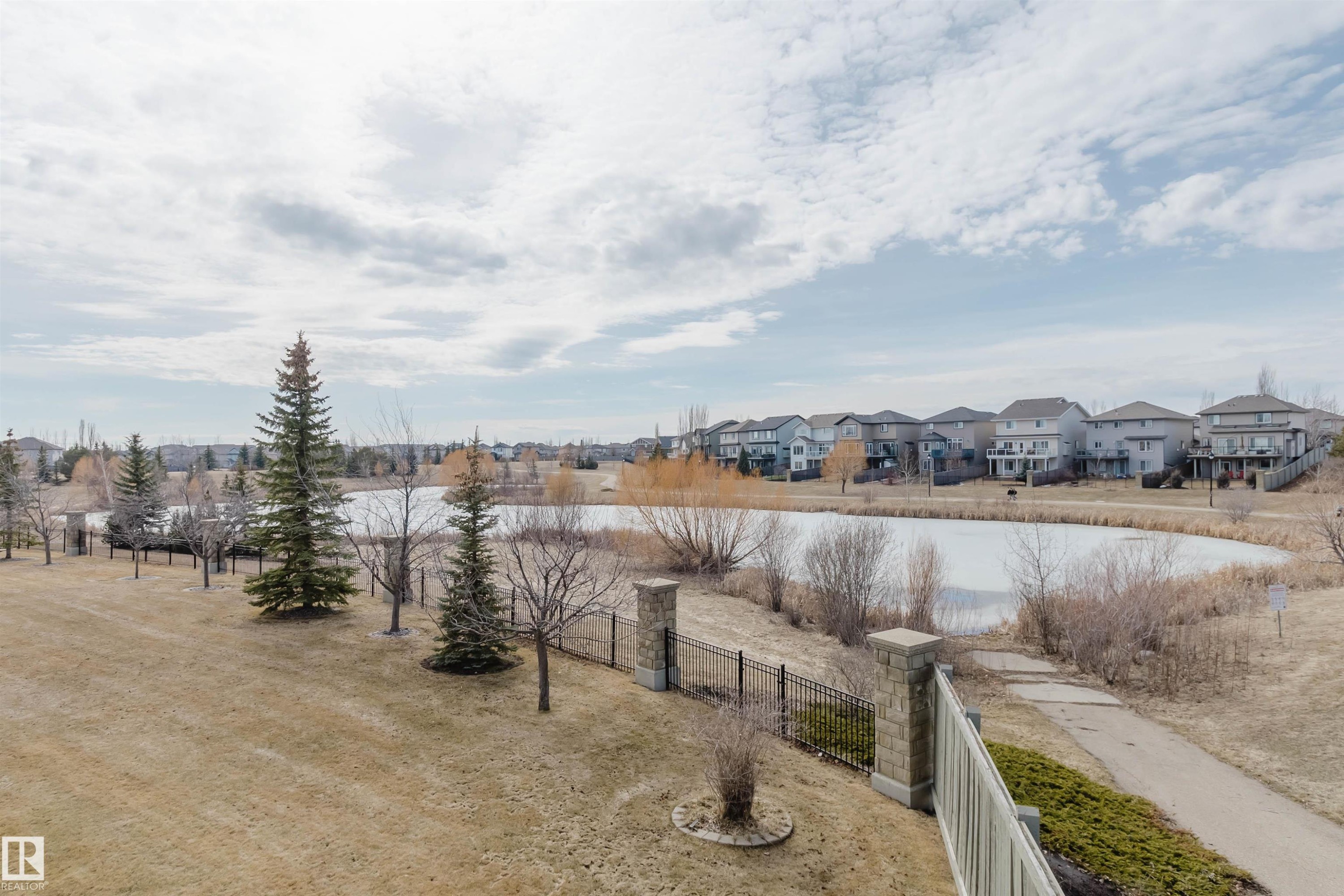 6604 Sandin Cove Nw, Edmonton, AB - Outdoor With View