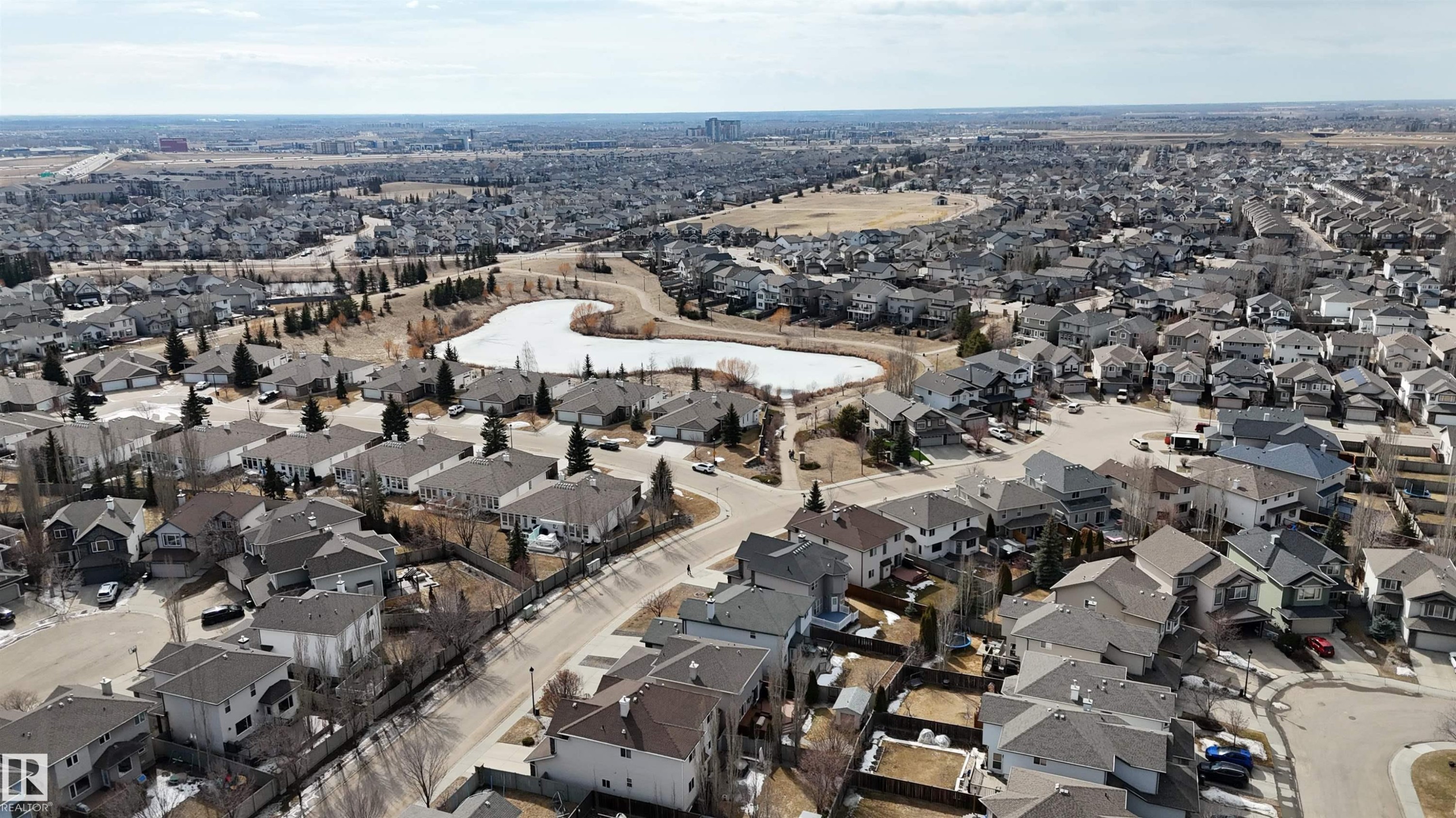 6604 Sandin Cove Nw, Edmonton, AB - Outdoor With View