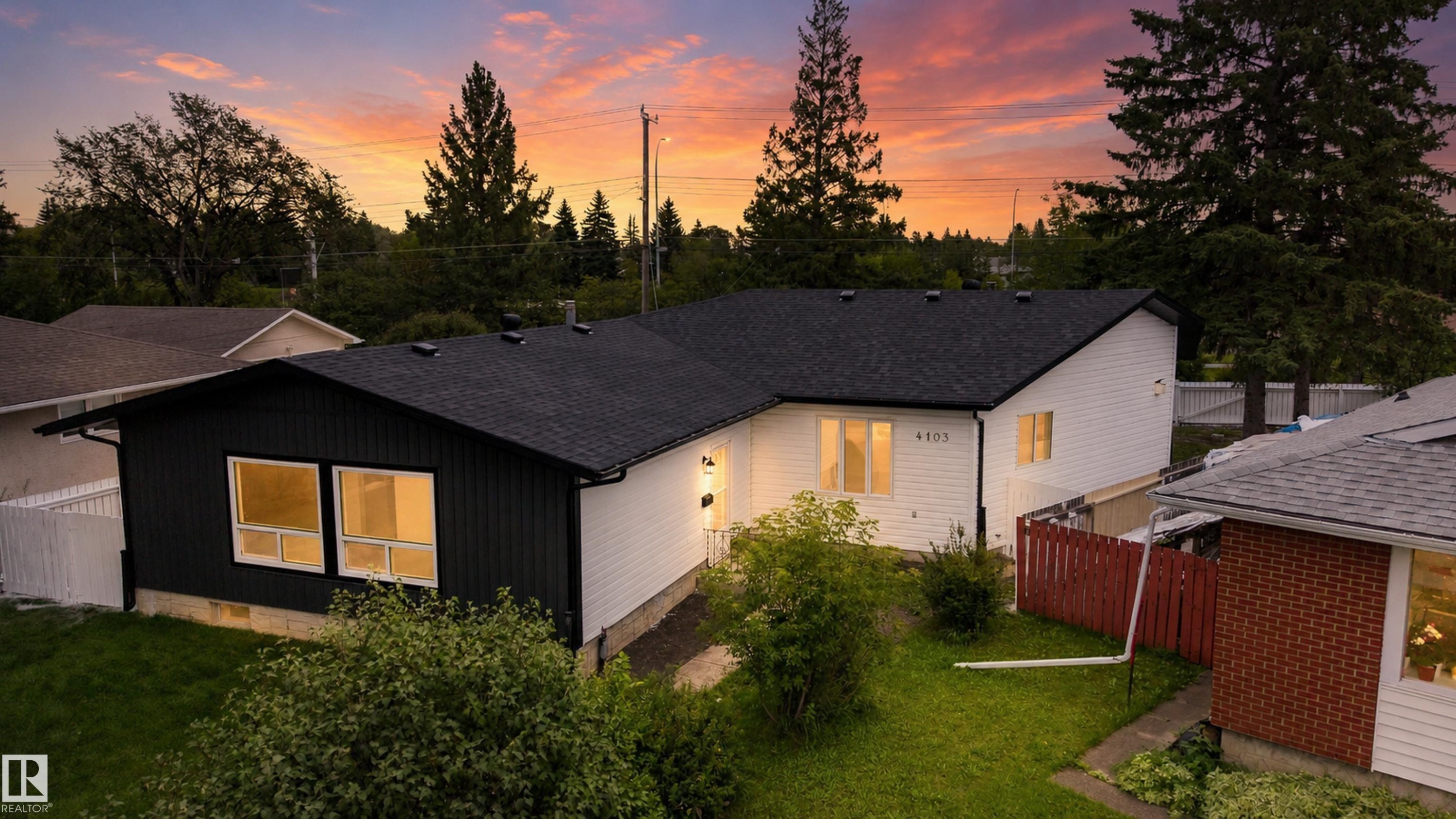 4103 111A Street Nw, Edmonton, AB - Outdoor