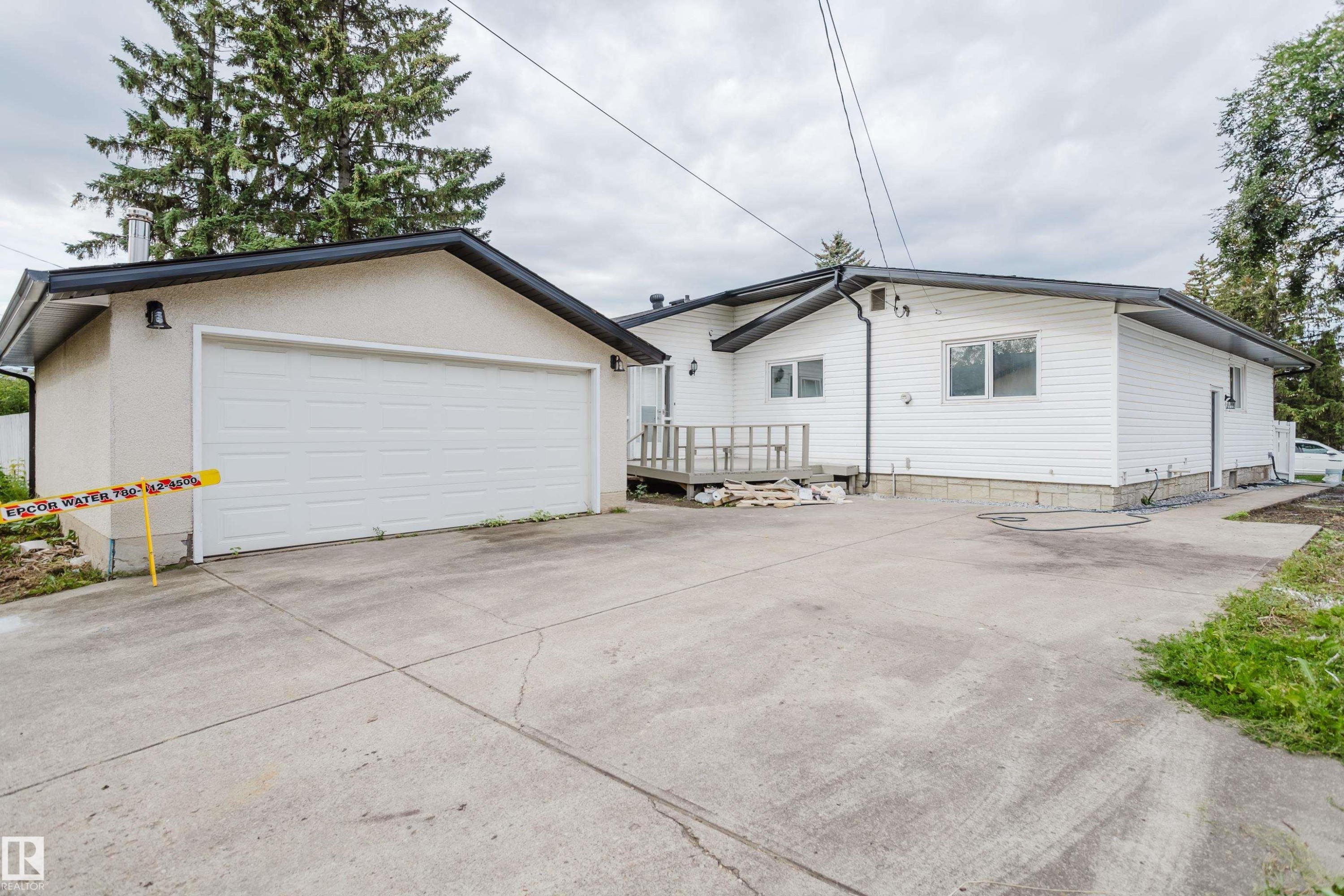 4103 111A Street Nw, Edmonton, AB - Outdoor With Exterior