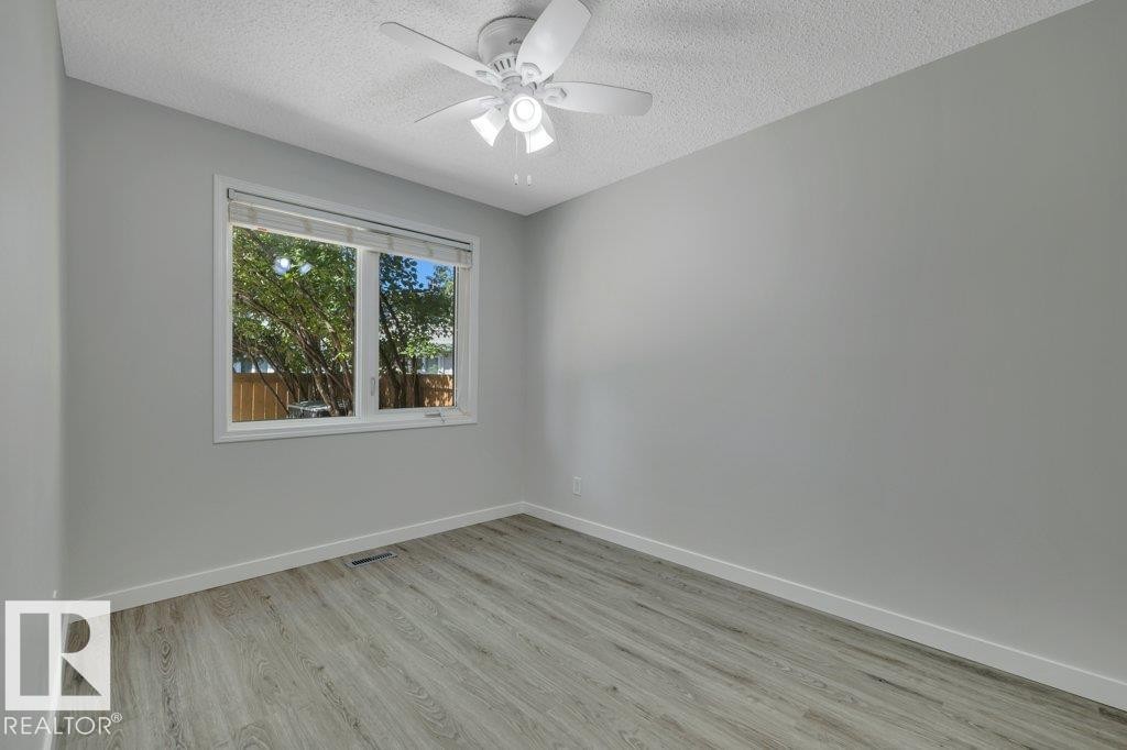 123 Telford Court, Leduc, AB - Indoor Photo Showing Other Room
