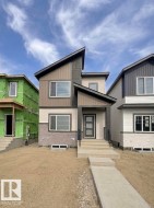1519 211 Street NW Edmonton, AB T6M 3P2