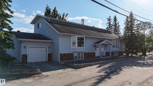 4805 47 Street   Drayton Valley, AB T7A 1H8