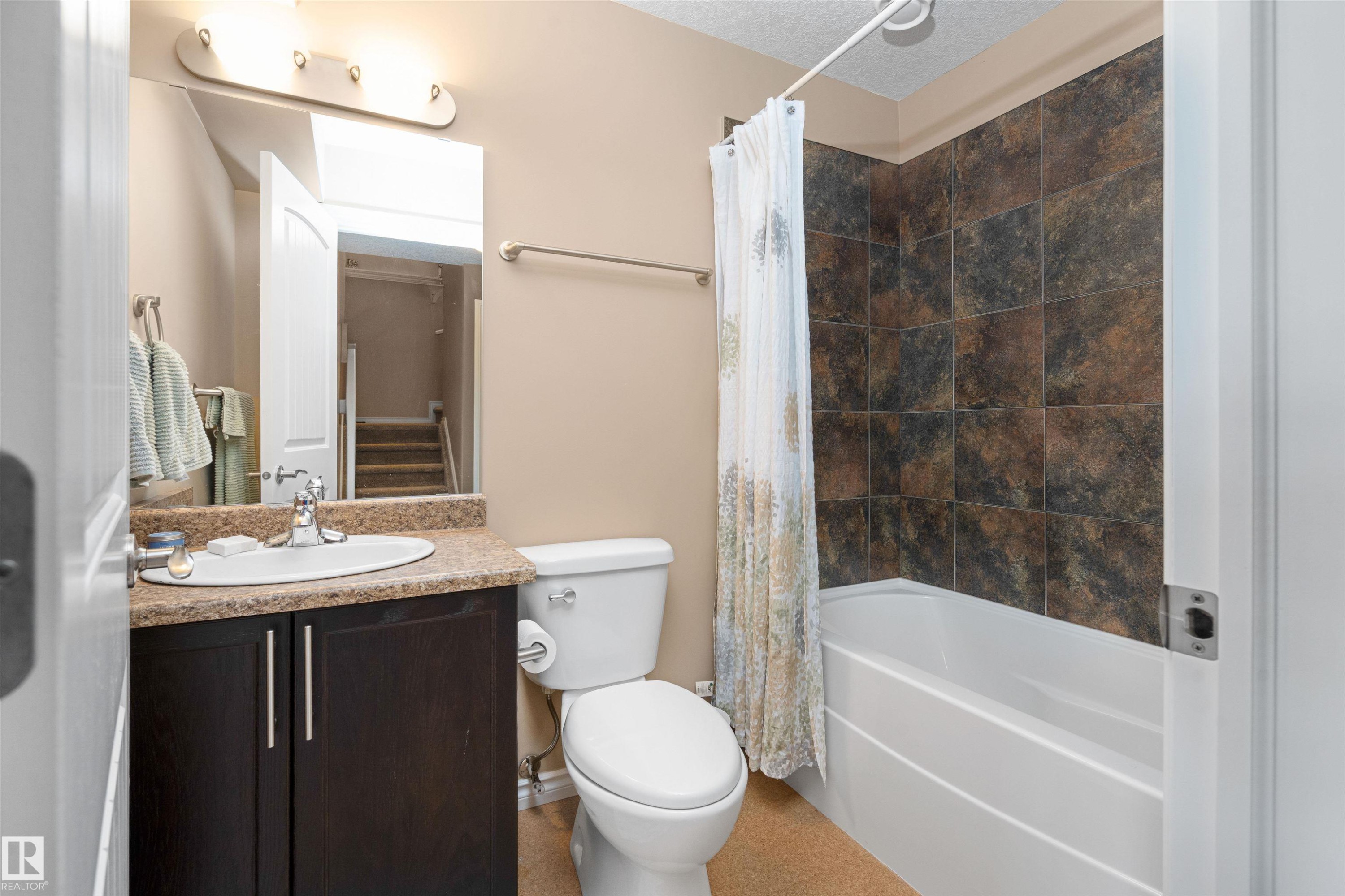 #146 5420 Grant Macewan Bv, Leduc, AB - Indoor Photo Showing Bathroom