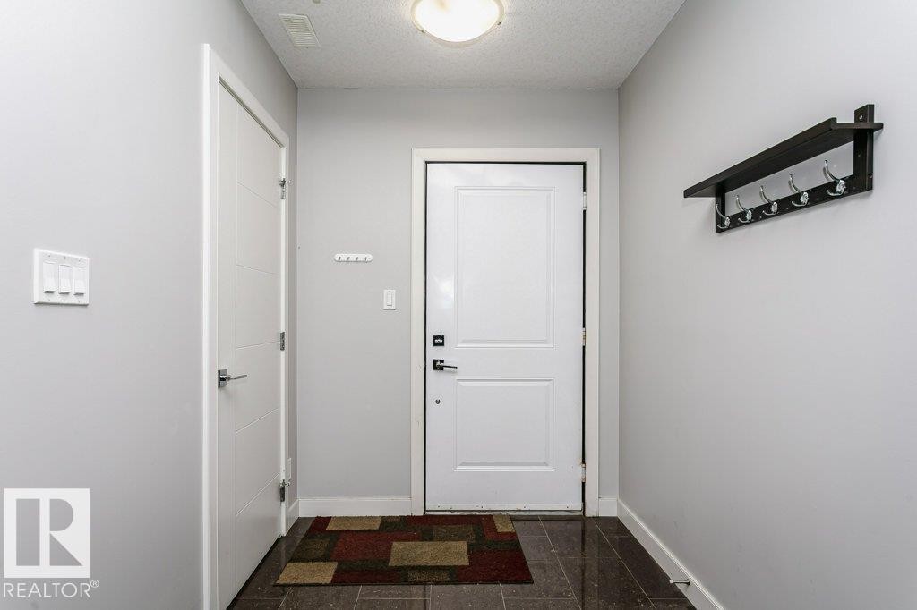 #209 10811 72 Av Nw, Edmonton, AB - Indoor Photo Showing Other Room