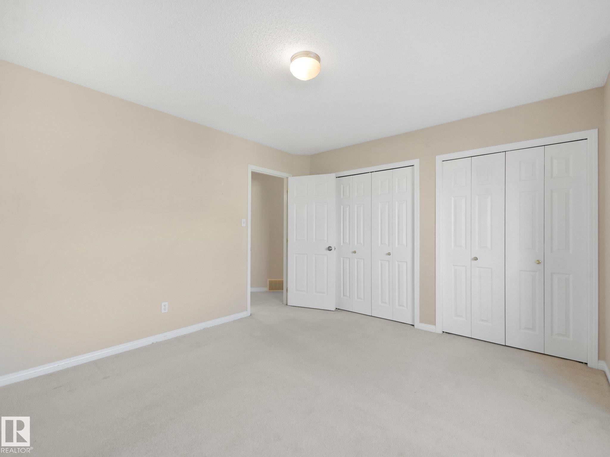 Master's - 1142 Barnes Way Sw, Edmonton, AB - Indoor