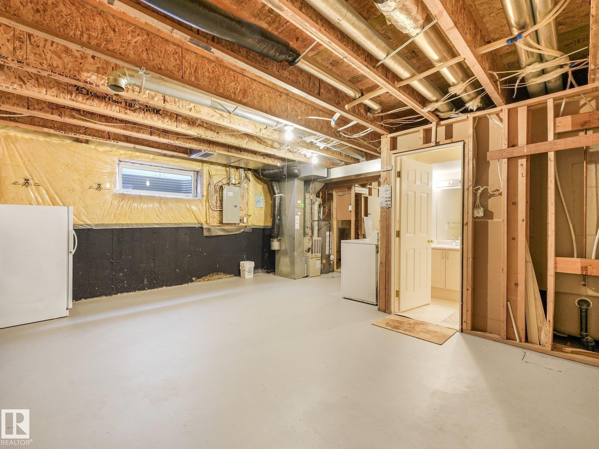 1142 Barnes Way Sw, Edmonton, AB - Indoor Photo Showing Basement