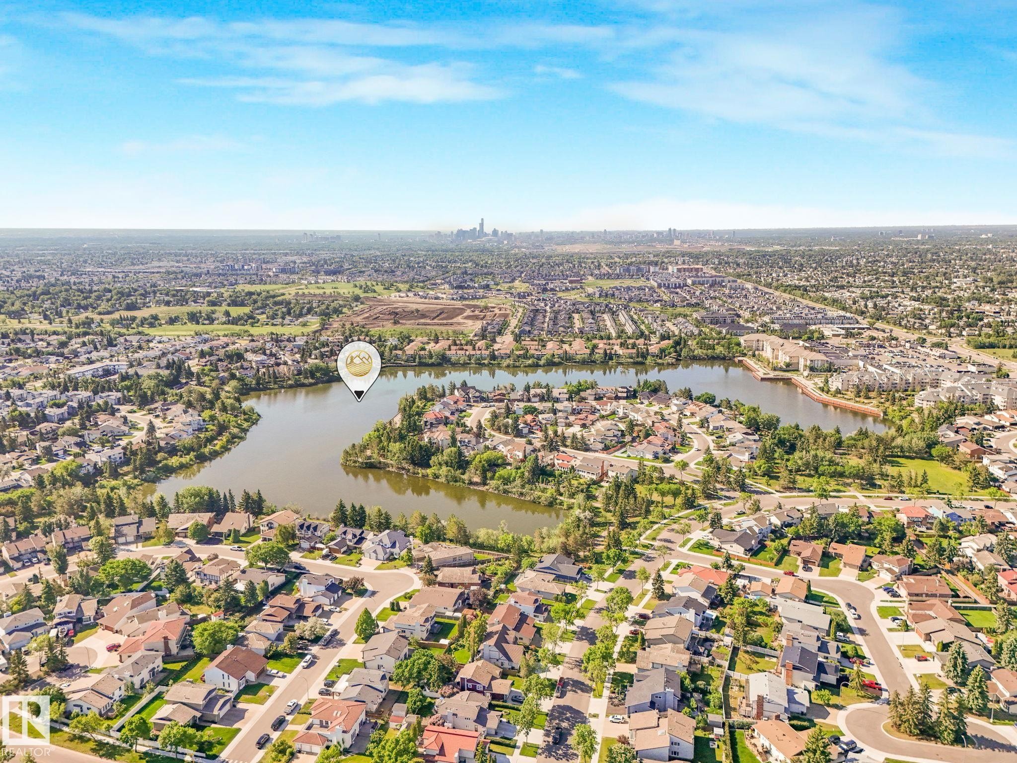 11056 166 Avenue Nw, Edmonton, AB