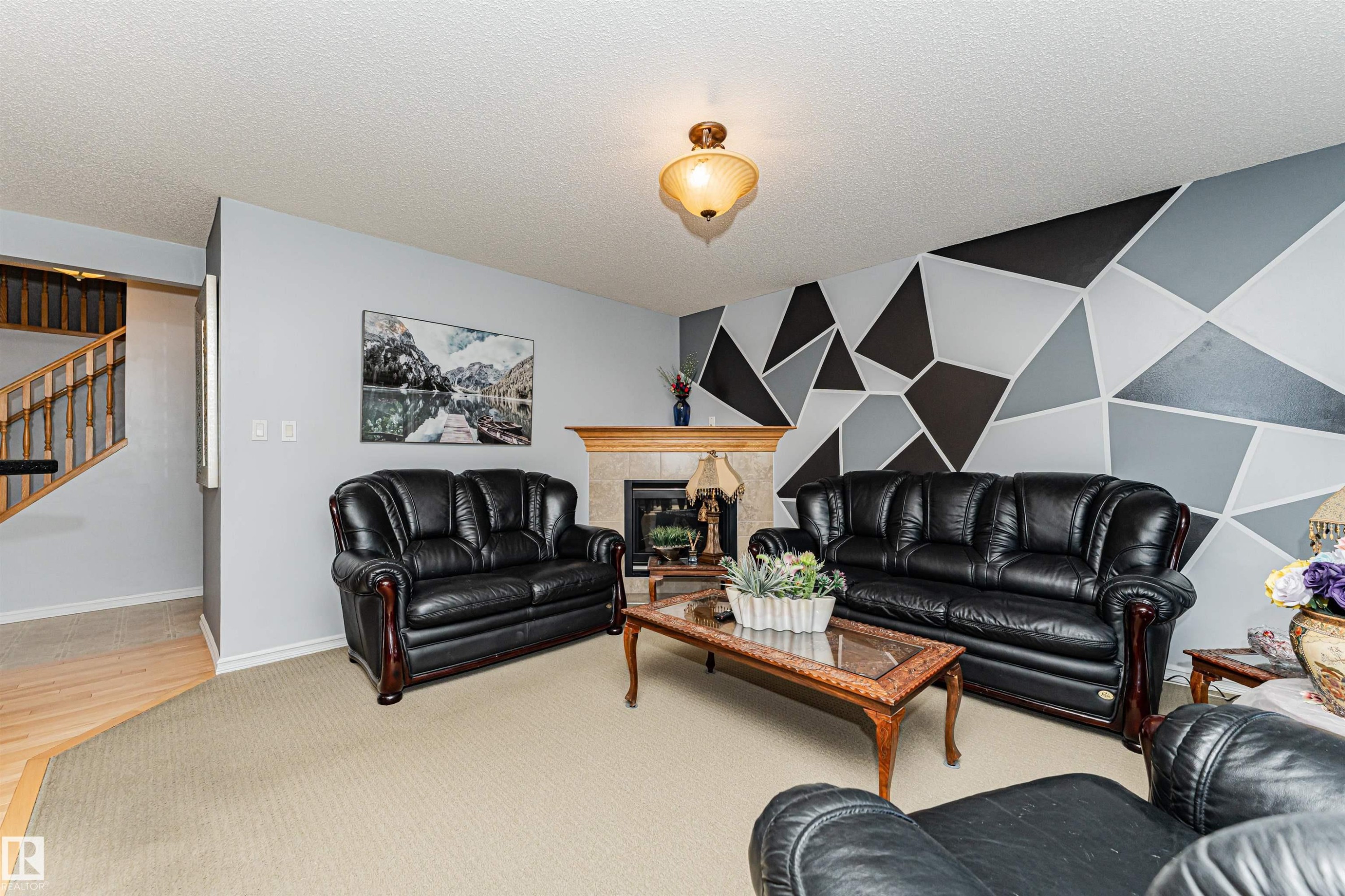 2727 Miles Place Sw, Edmonton, AB - Indoor Photo Showing Living Room With Fireplace