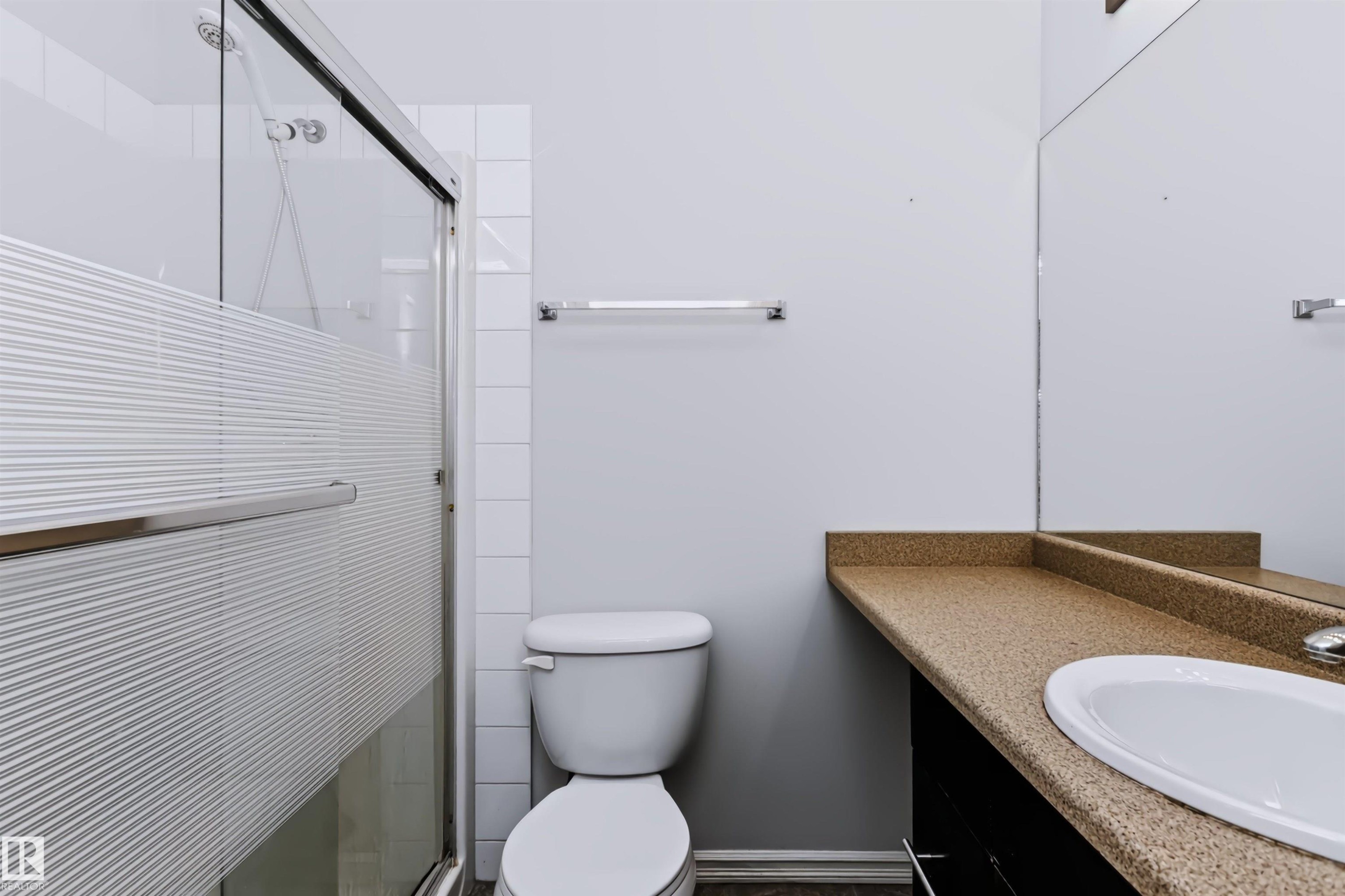#341 263 Macewan Rd Sw, Edmonton, AB - Indoor Photo Showing Bathroom
