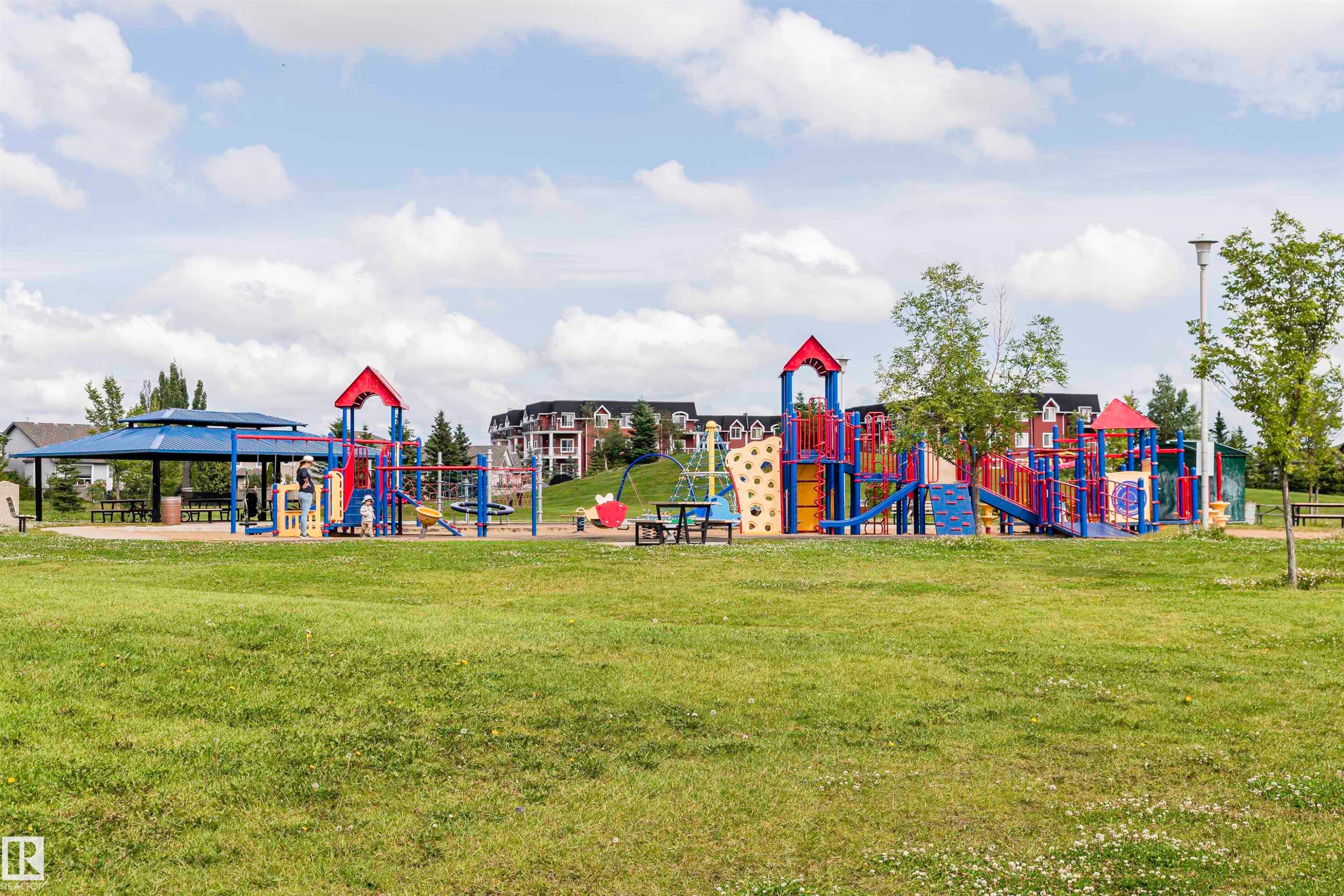 #341 263 Macewan Rd Sw, Edmonton, AB - Outdoor