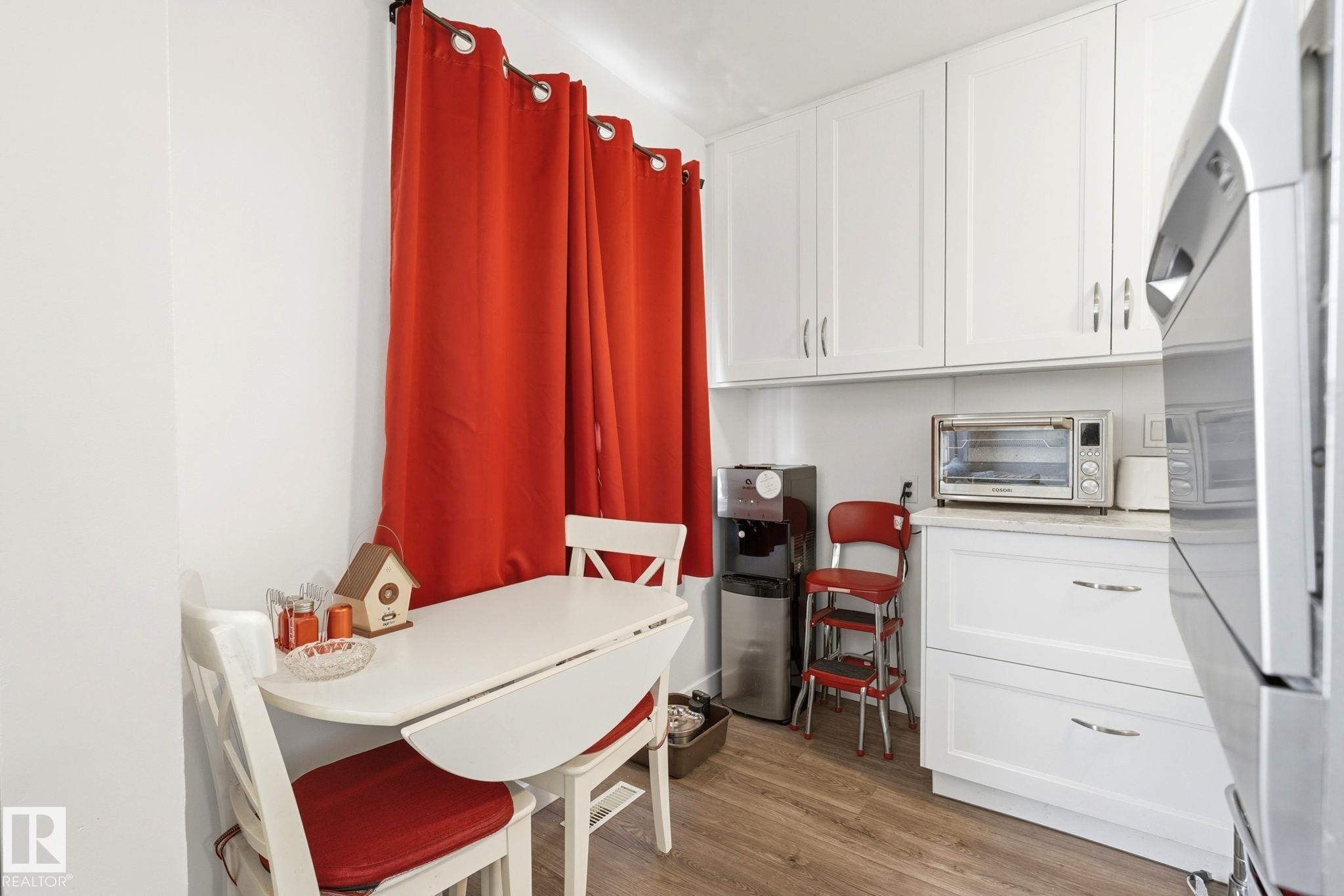 #1 14235 82 St Nw, Edmonton, AB - Indoor